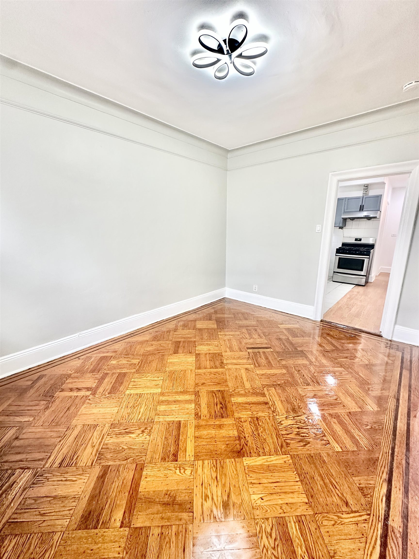 150 Carlton Ave 2 Property Photo 16