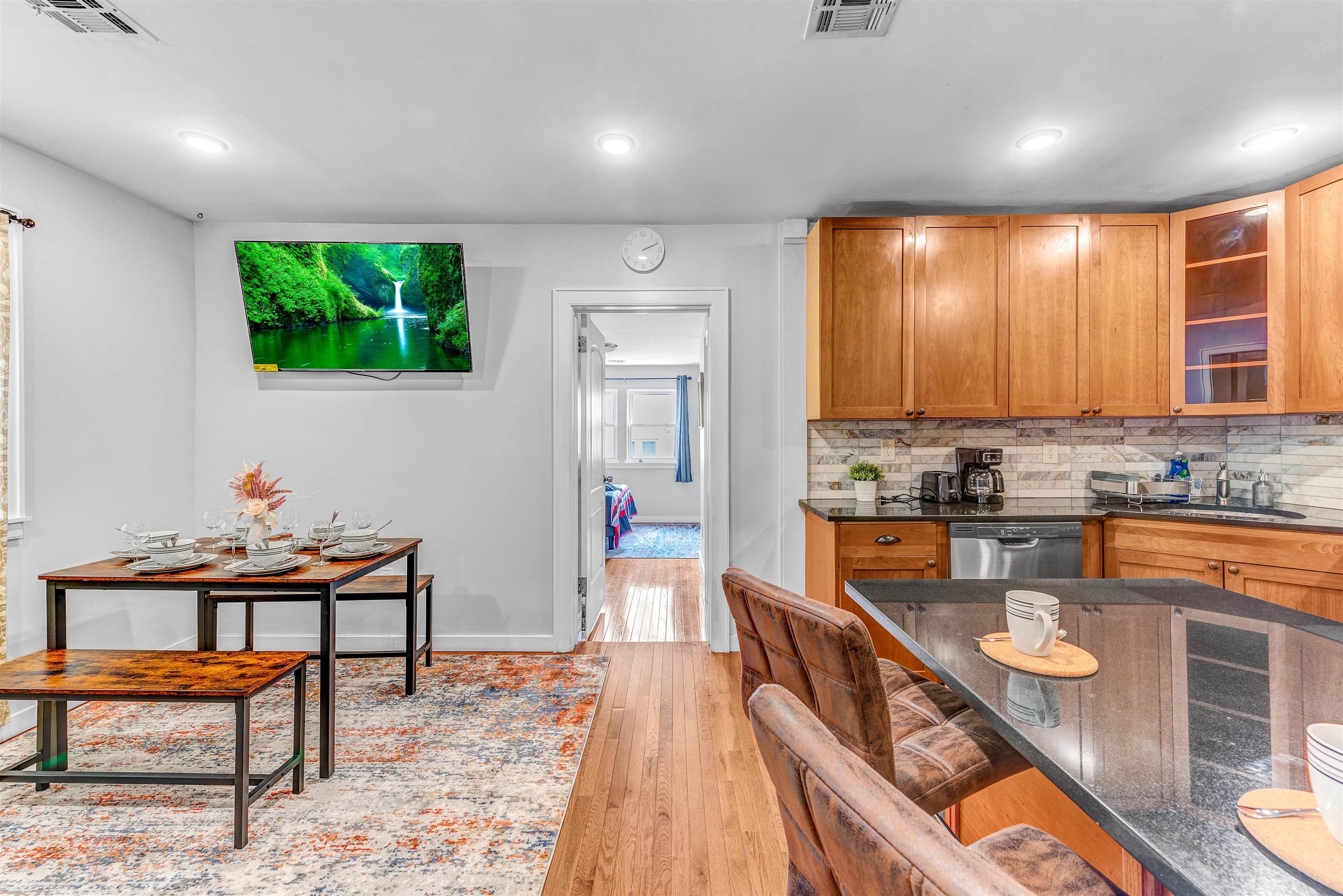 5218 PARK AVE Property Photo 1