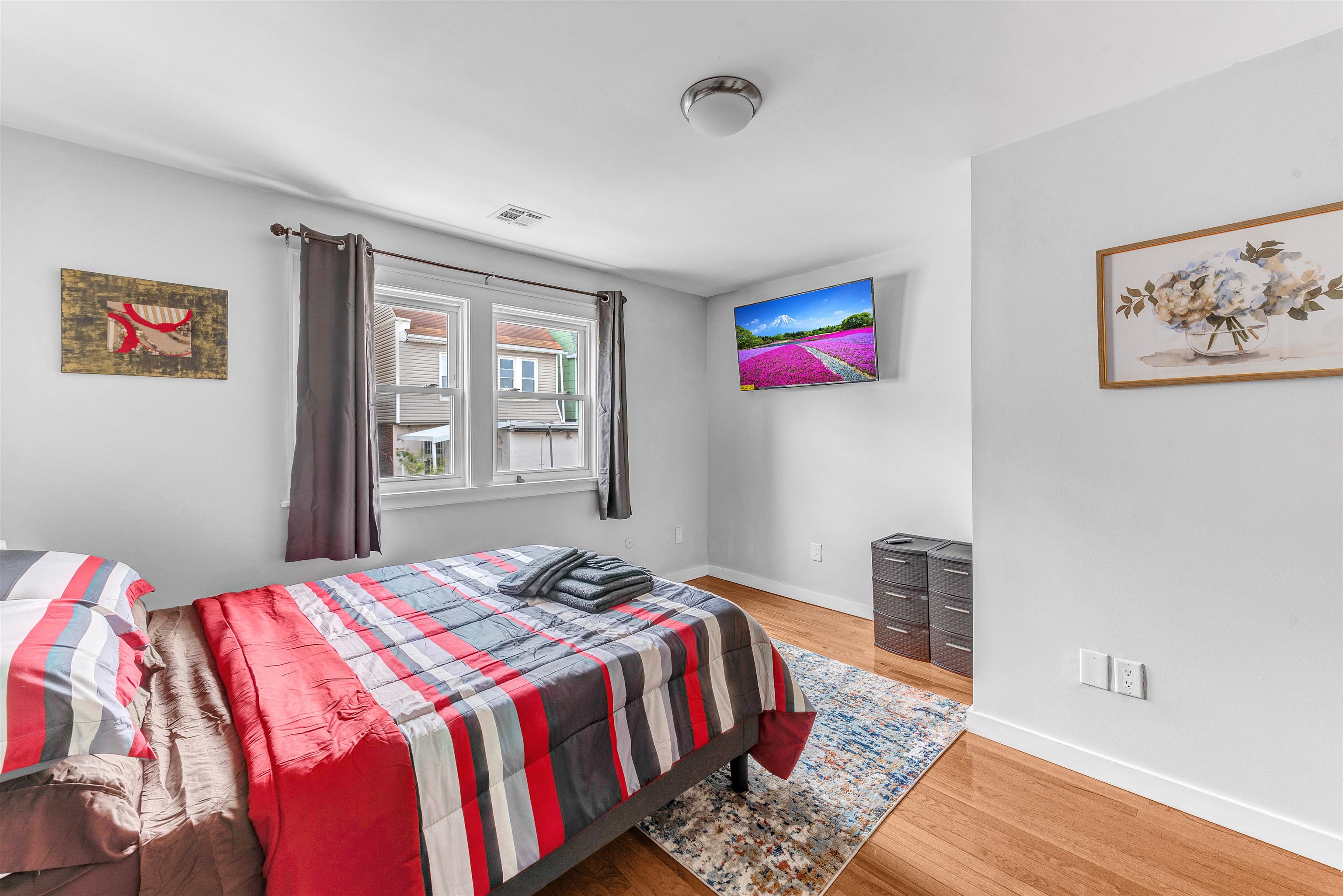 5218 Park Ave Property Photo 6