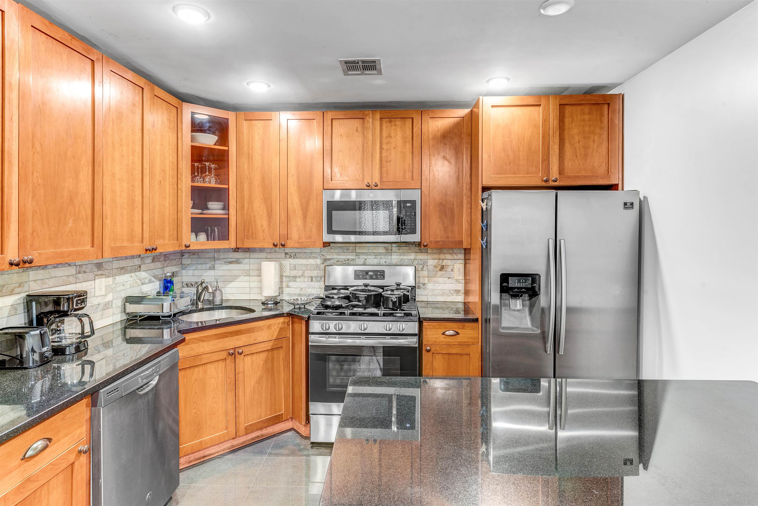 5218 Park Ave Property Photo 12