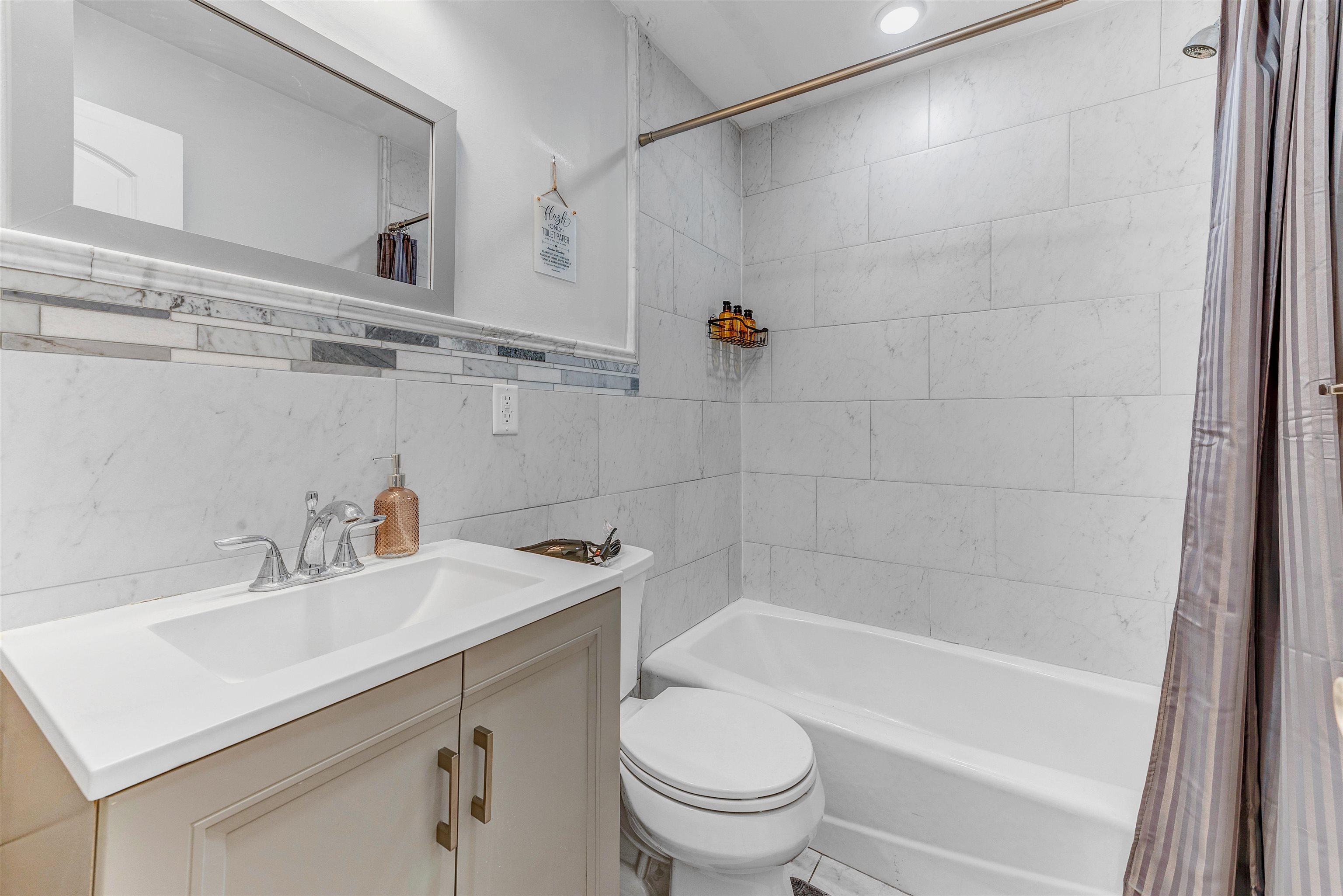 5218 Park Ave Property Photo 30