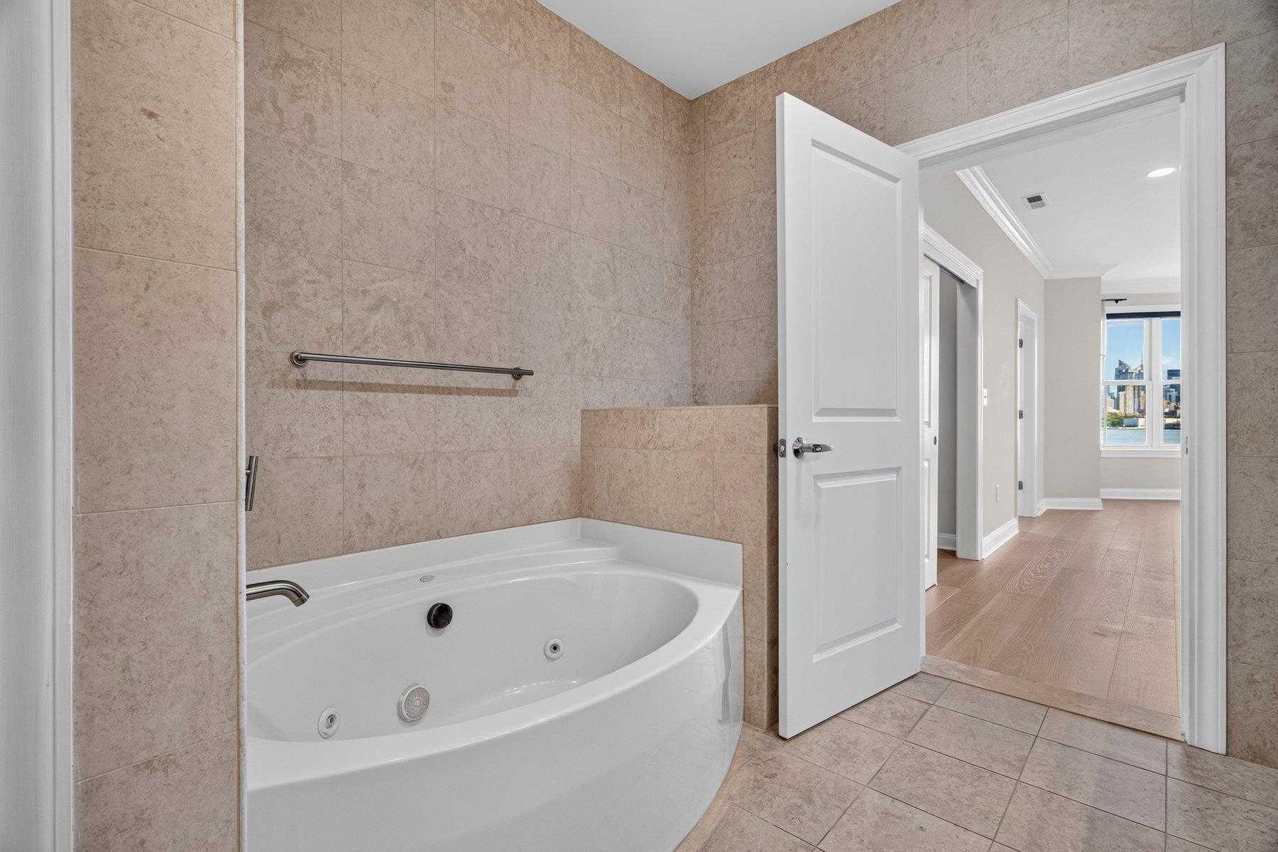20 Avenue At Port Imperial #233/ 235 Property Photo 14