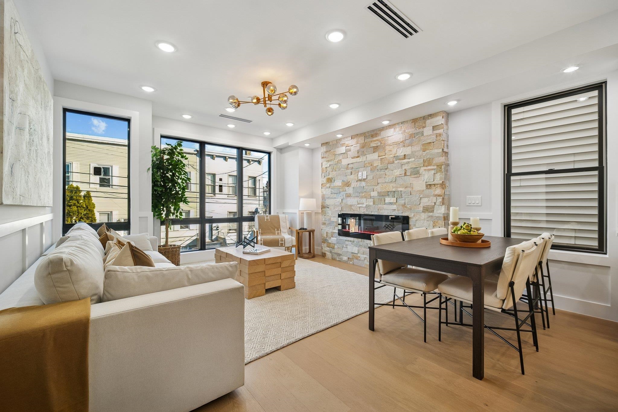 85 Bleecker St 2 Property Photo 1