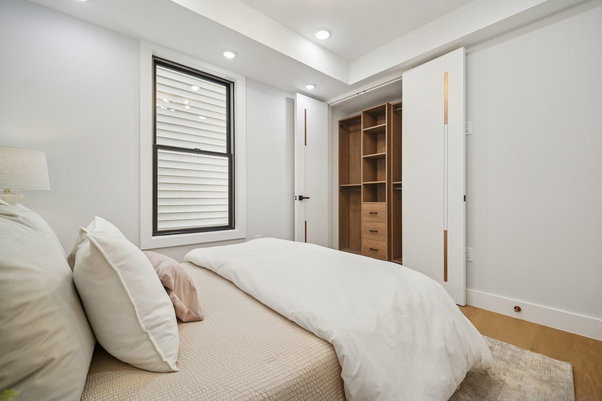 85 Bleecker St 2 Property Photo 17