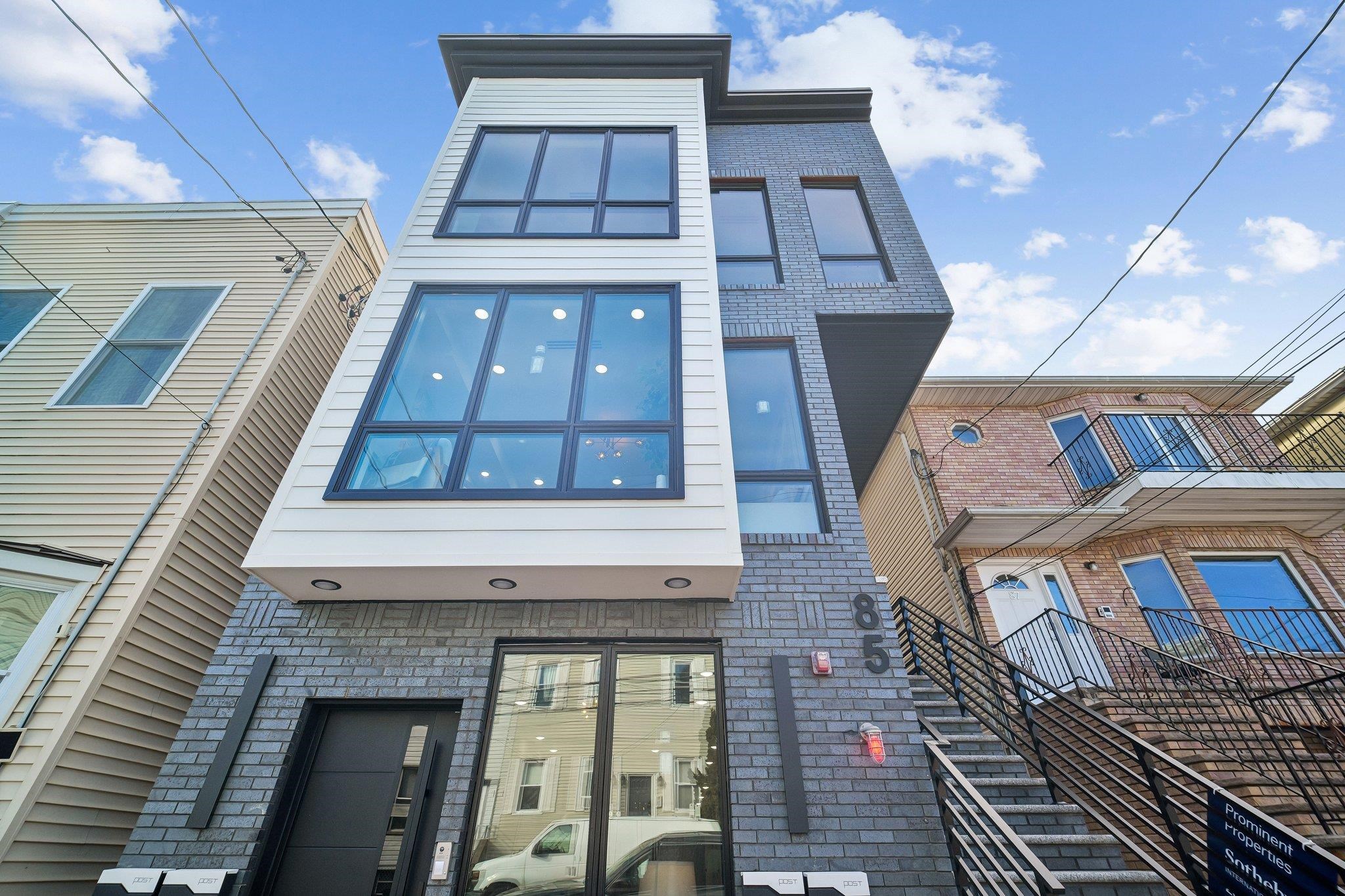 85 Bleecker St 2 Property Photo 35