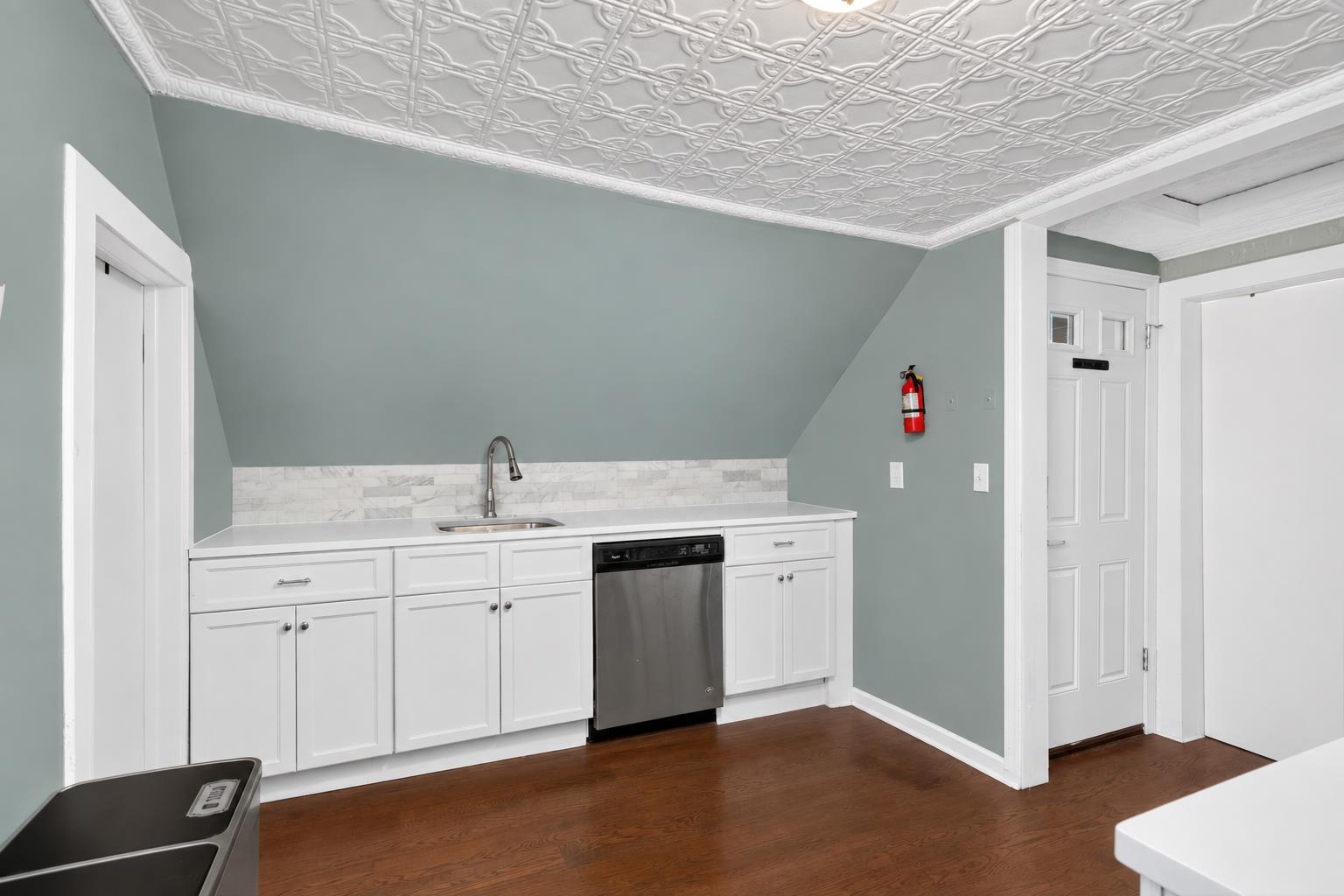 117 Sherman Ave 2 Property Photo 8