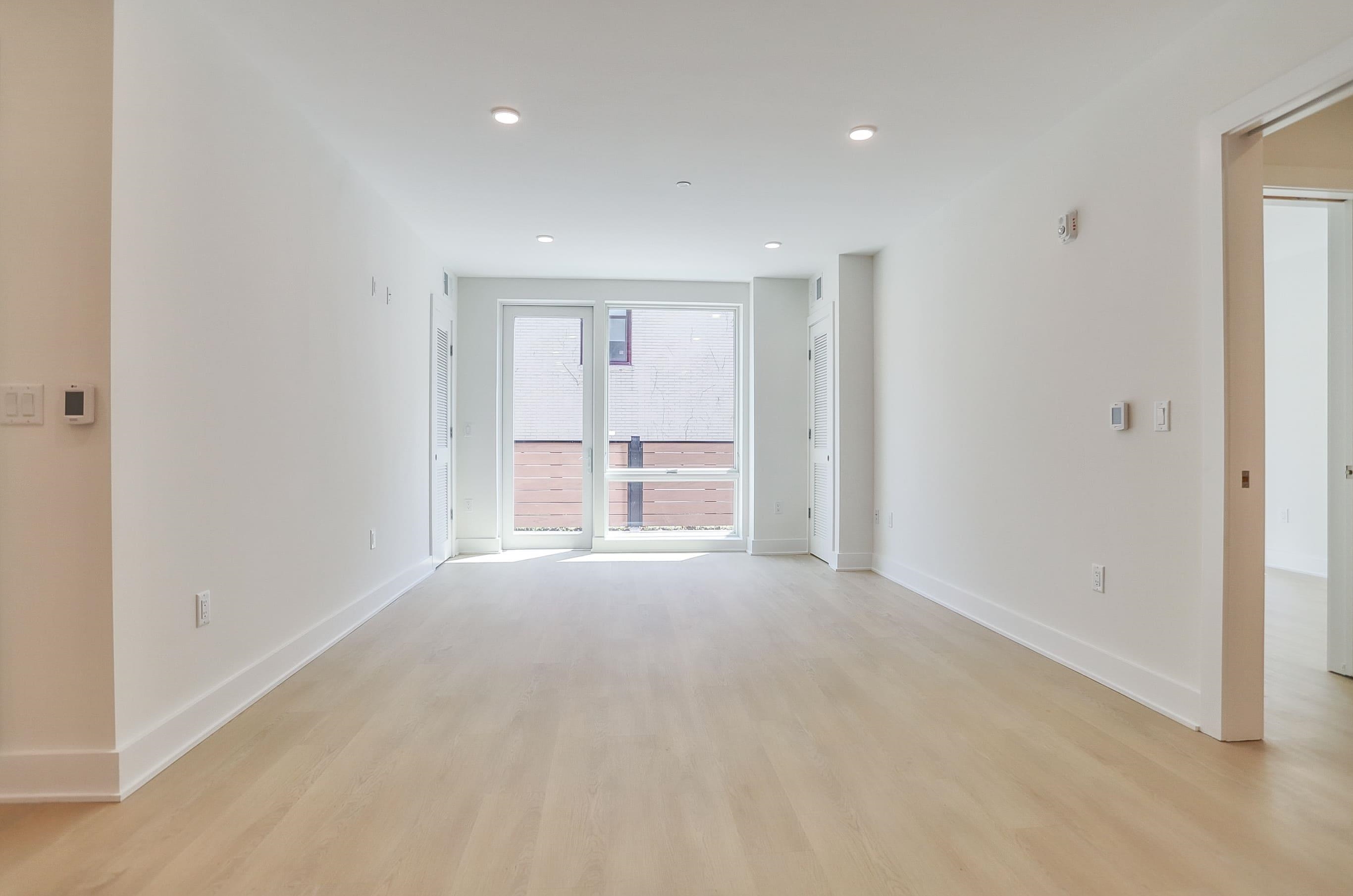 303 Madison St 206 Property Photo 10