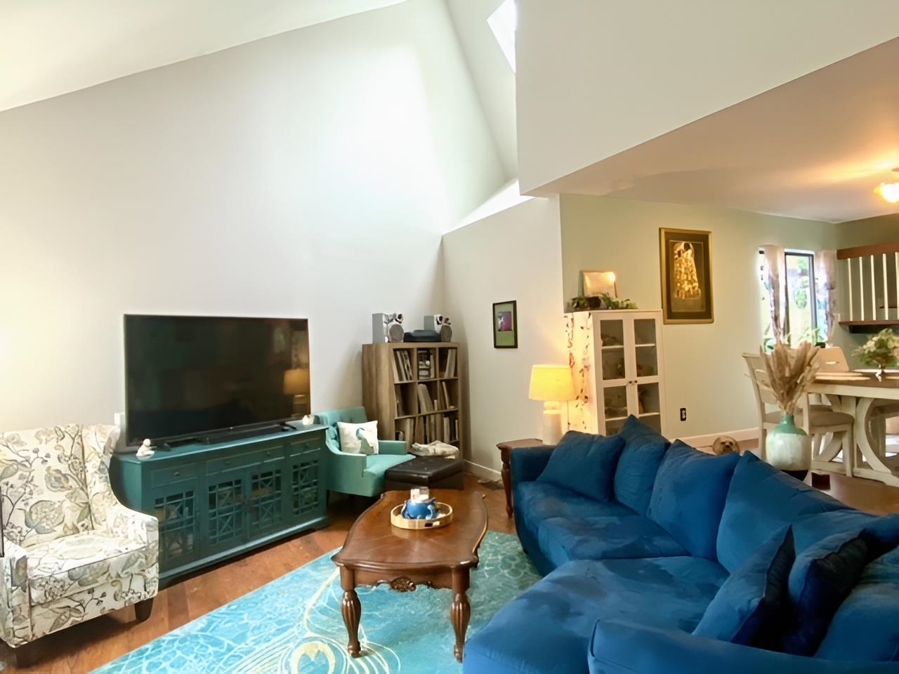 586 Sanderling Ct Property Photo 7