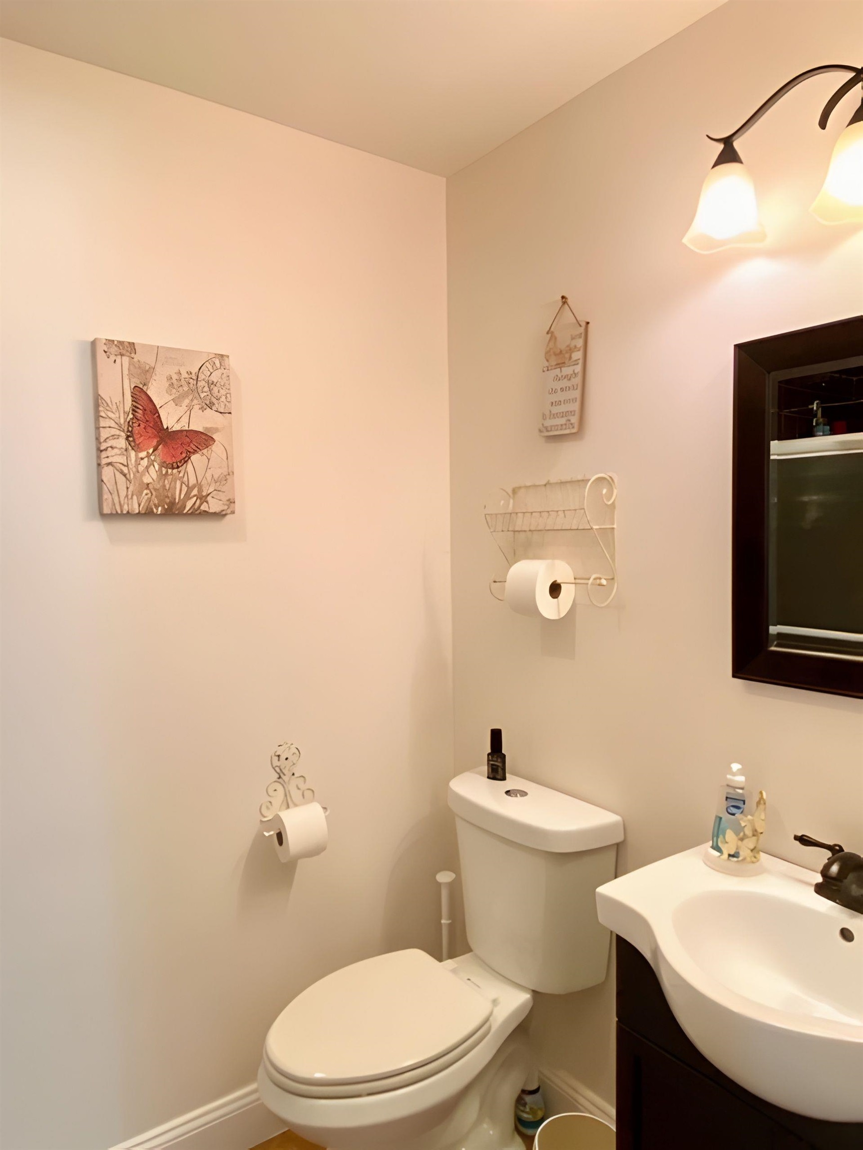 586 Sanderling Ct Property Photo 13
