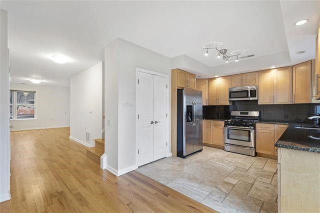 24-1 Ash St 1 Property Photo 2