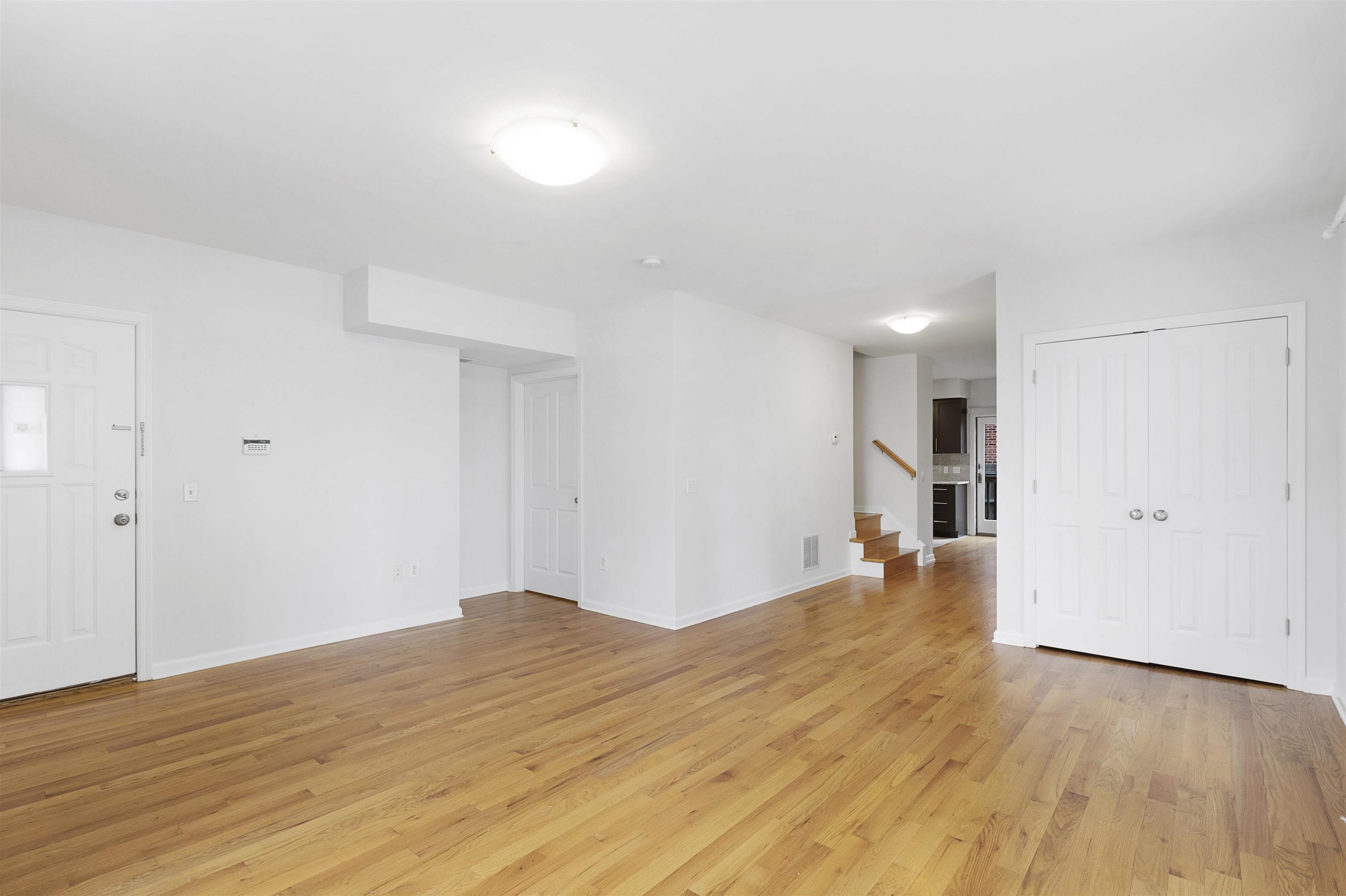 24-1 Ash St 1 Property Photo 7
