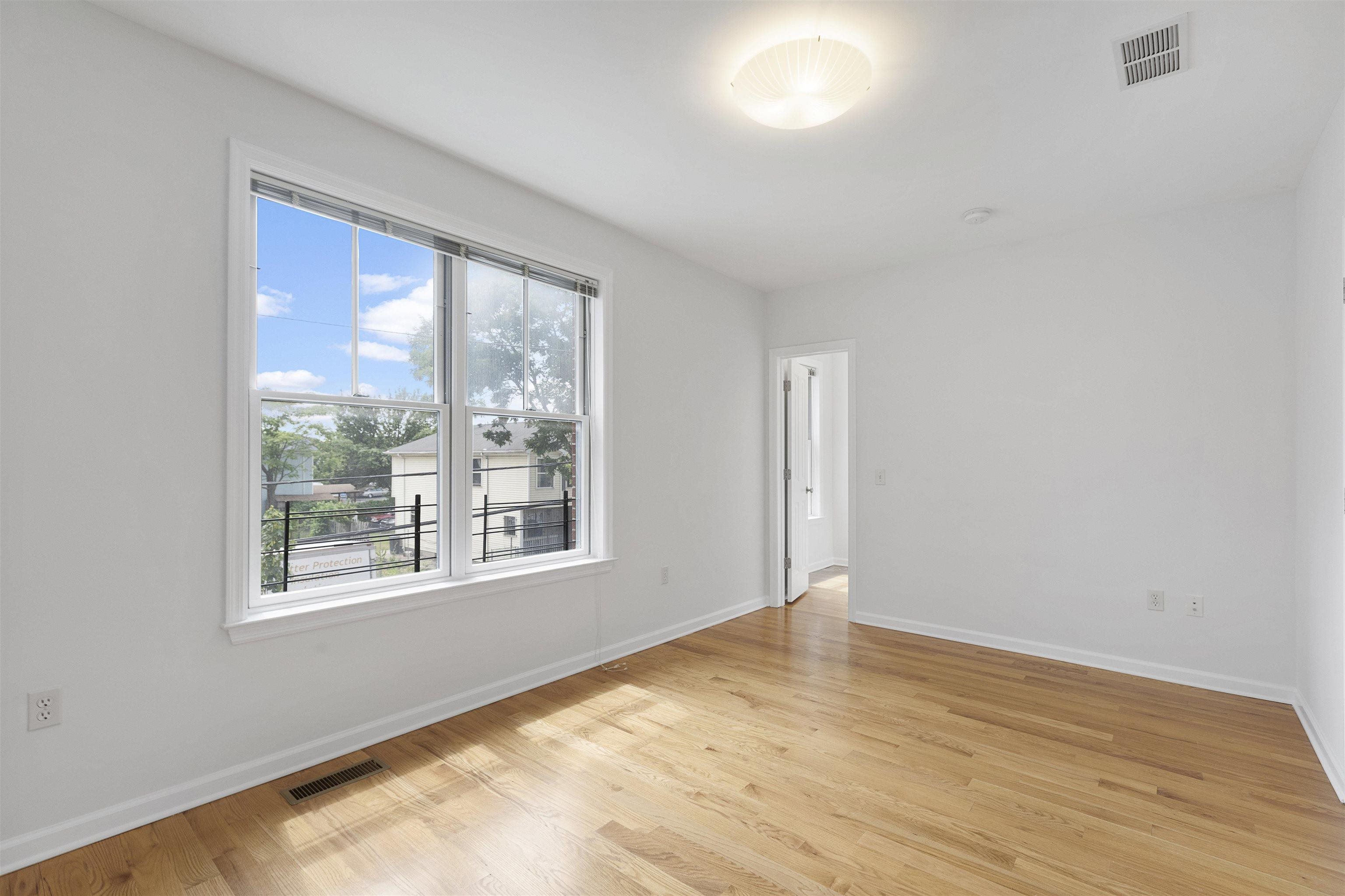 24-1 Ash St 1 Property Photo 10