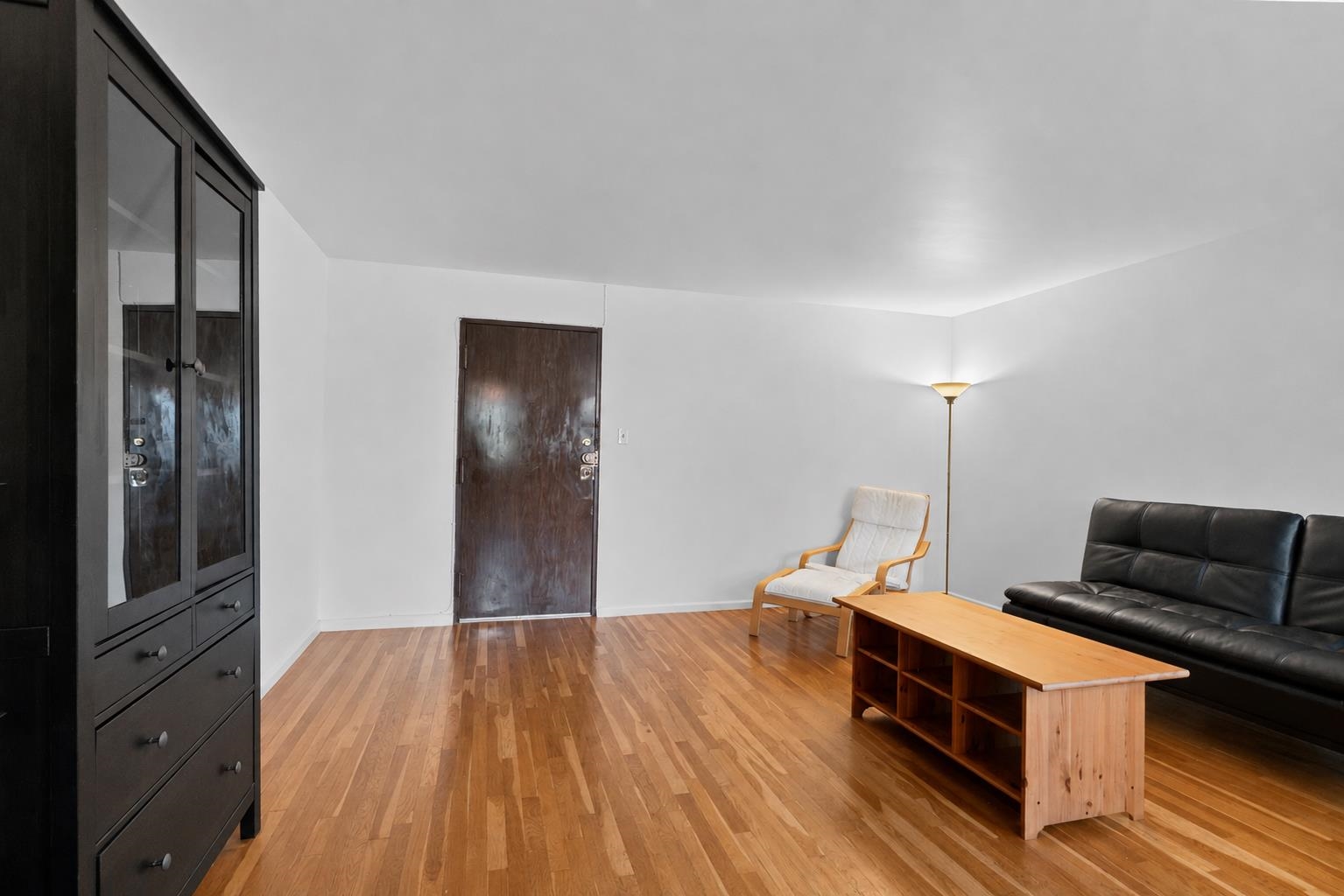 116 71st St 3 Property Photo 5