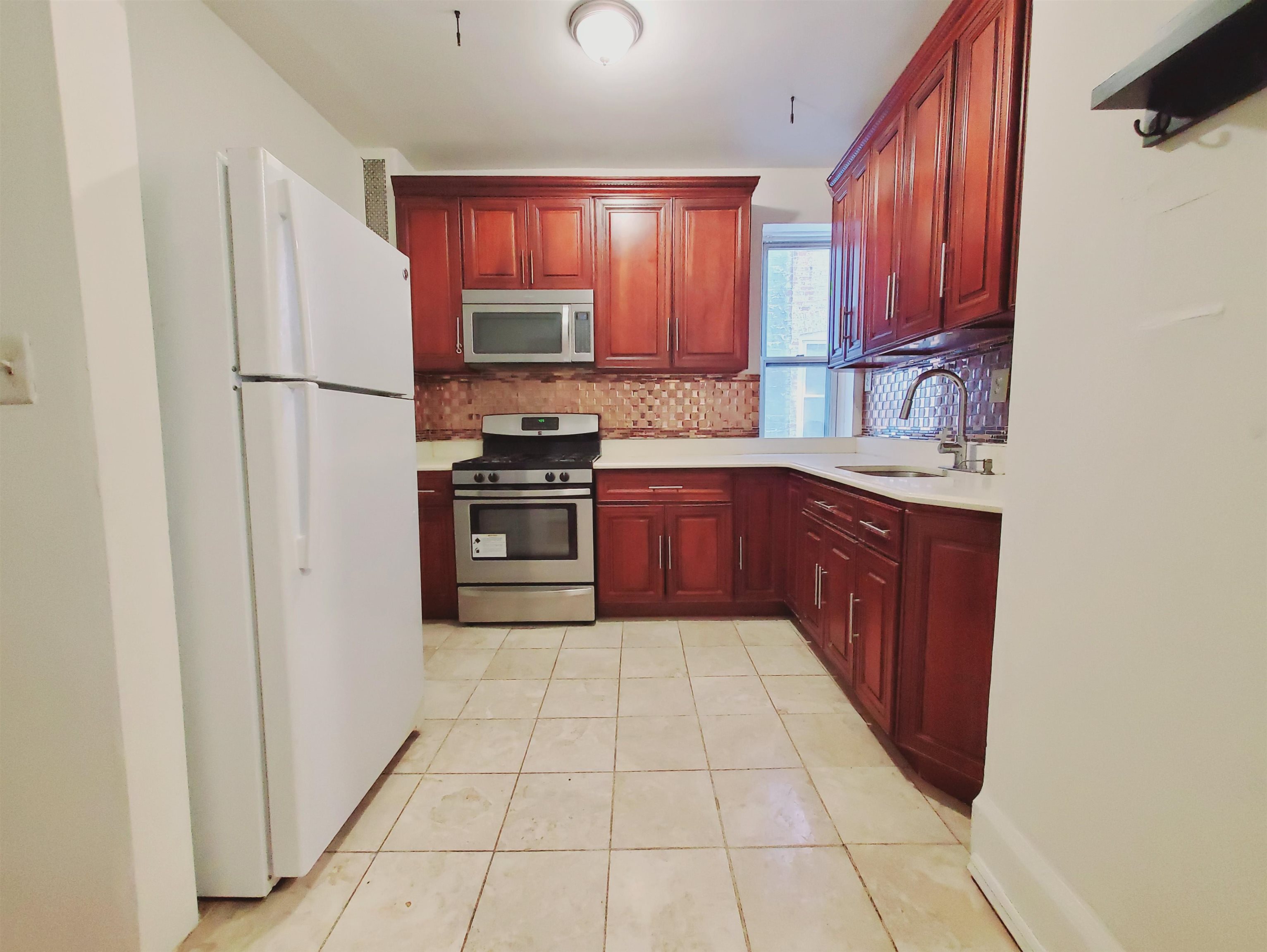 6701 Blvd East D5 Property Photo 6