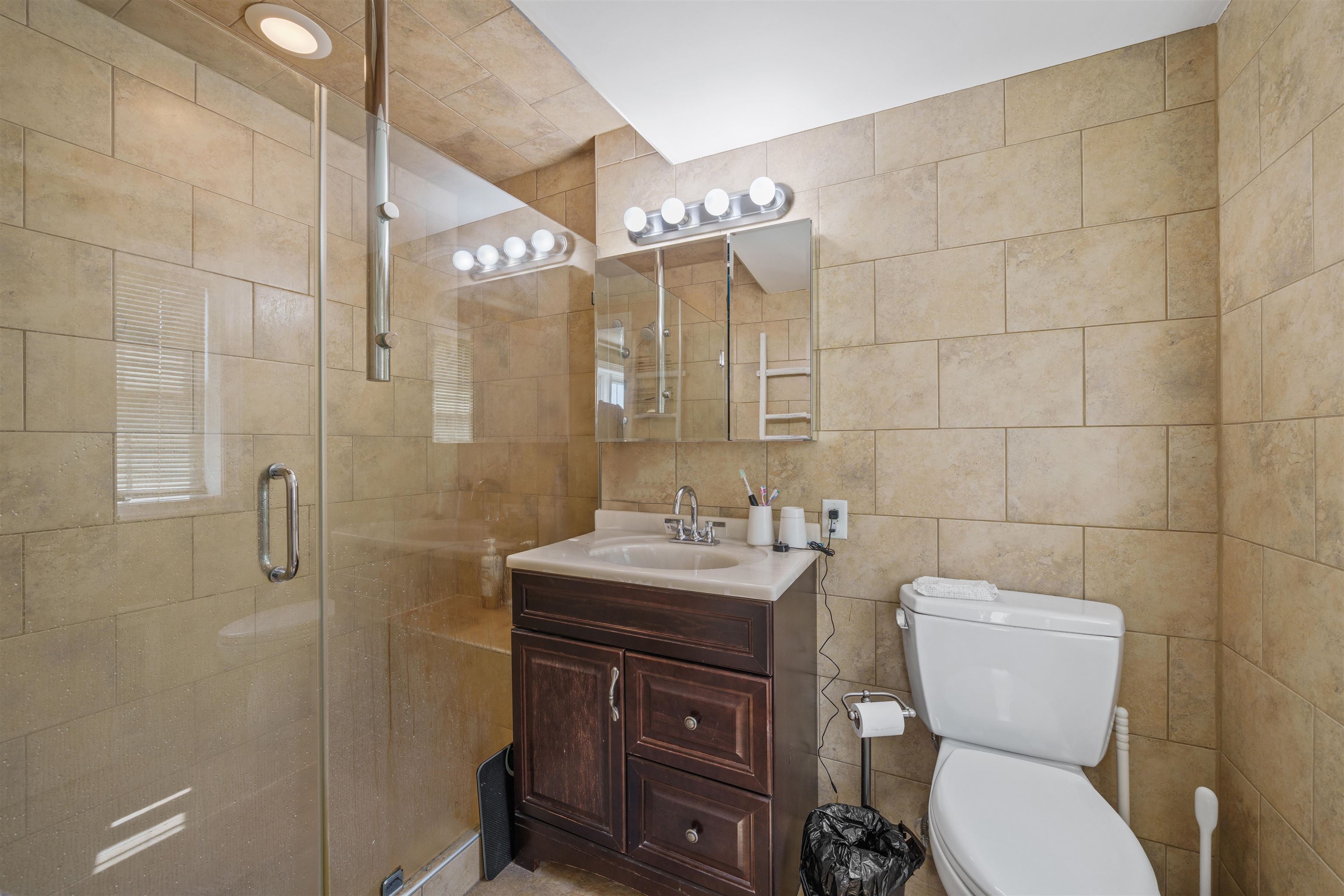 155 West 21st St 1 Property Photo 13