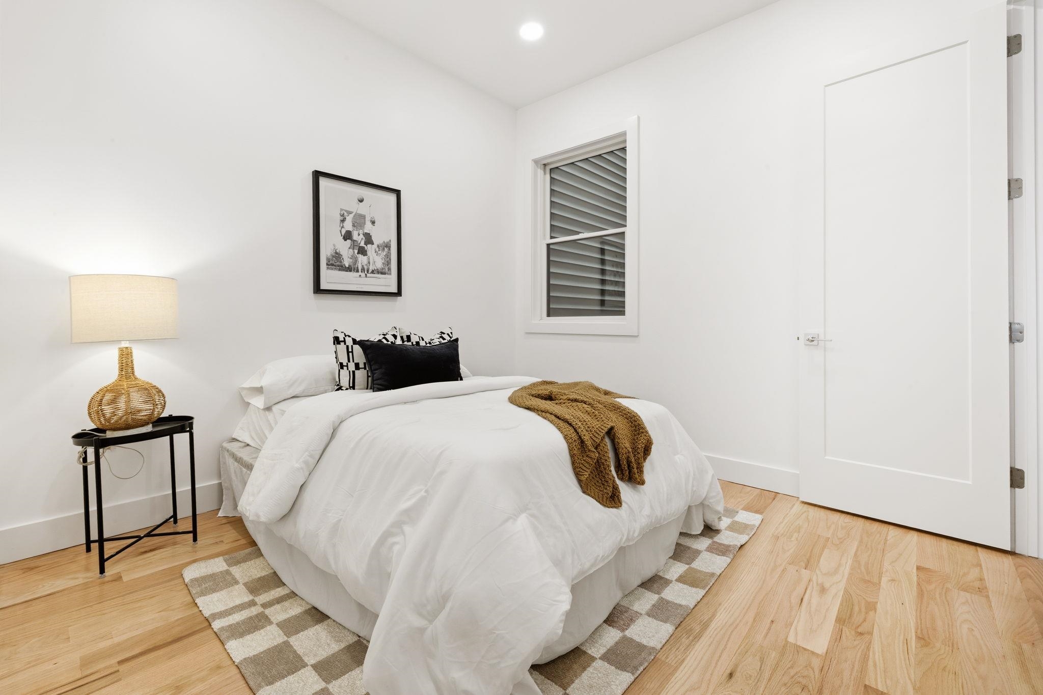 271 Webster Ave 2 Property Photo 11