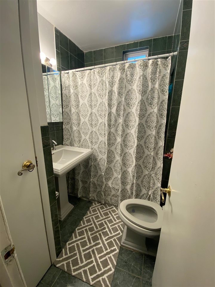 715 Kennedy Blvd 1 Property Photo 13