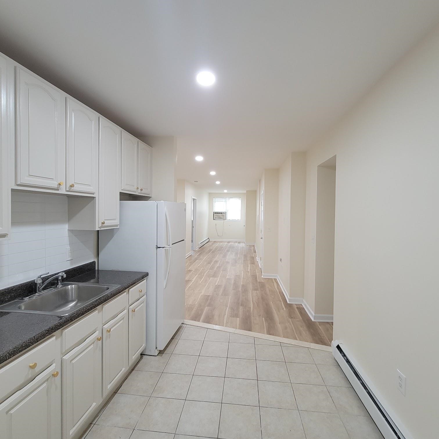 228 Orchard St 1 Property Photo 4
