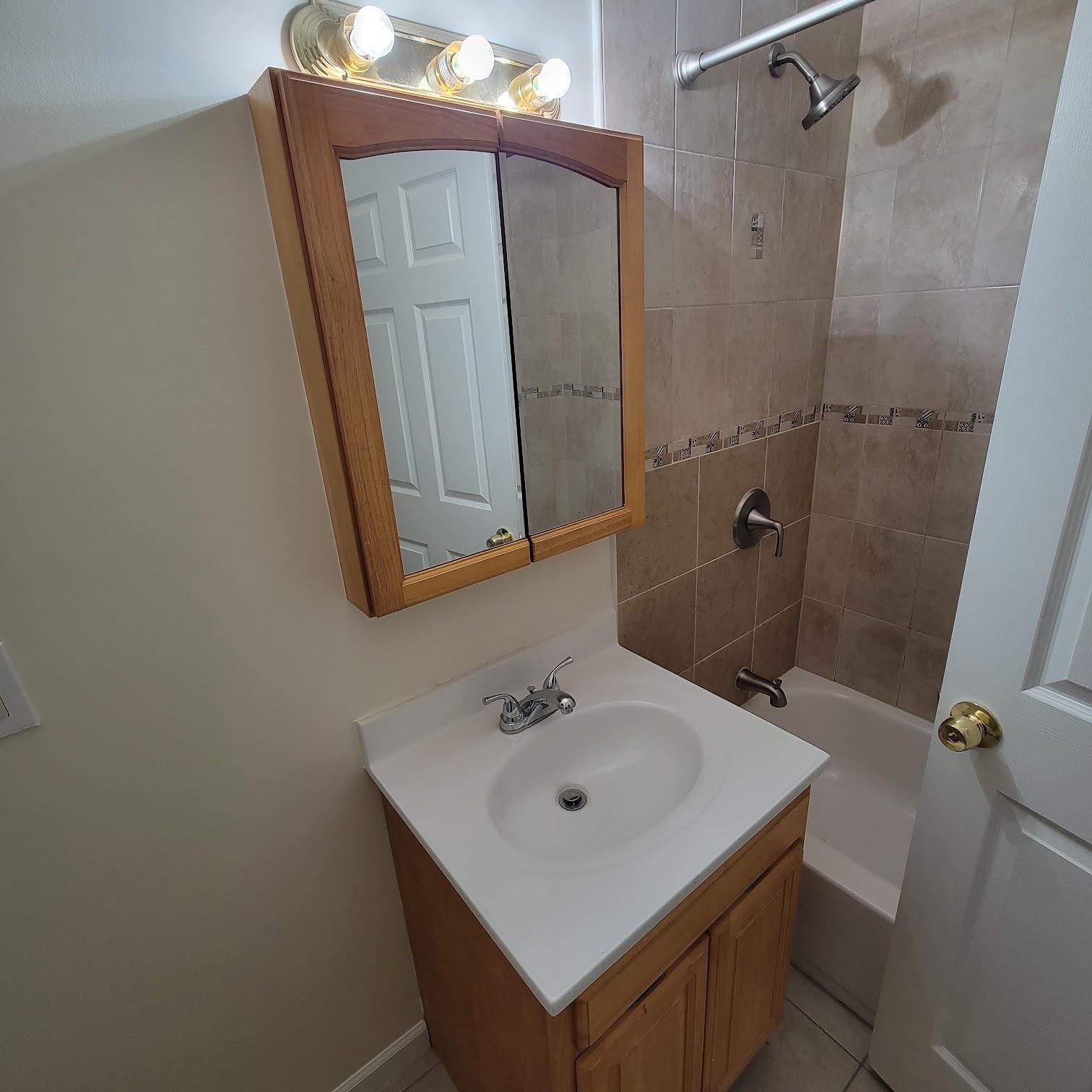 228 Orchard St 1 Property Photo 13