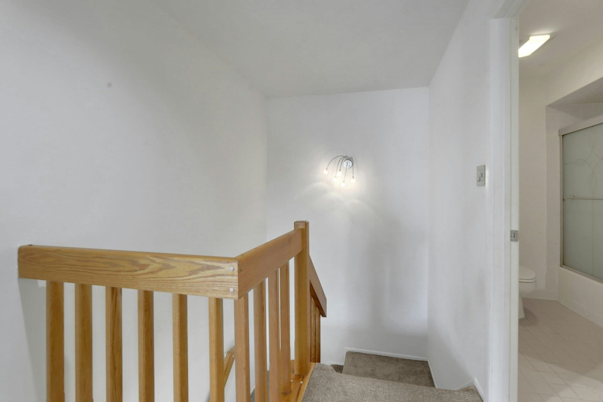 812 Topsail Lane Property Photo 21