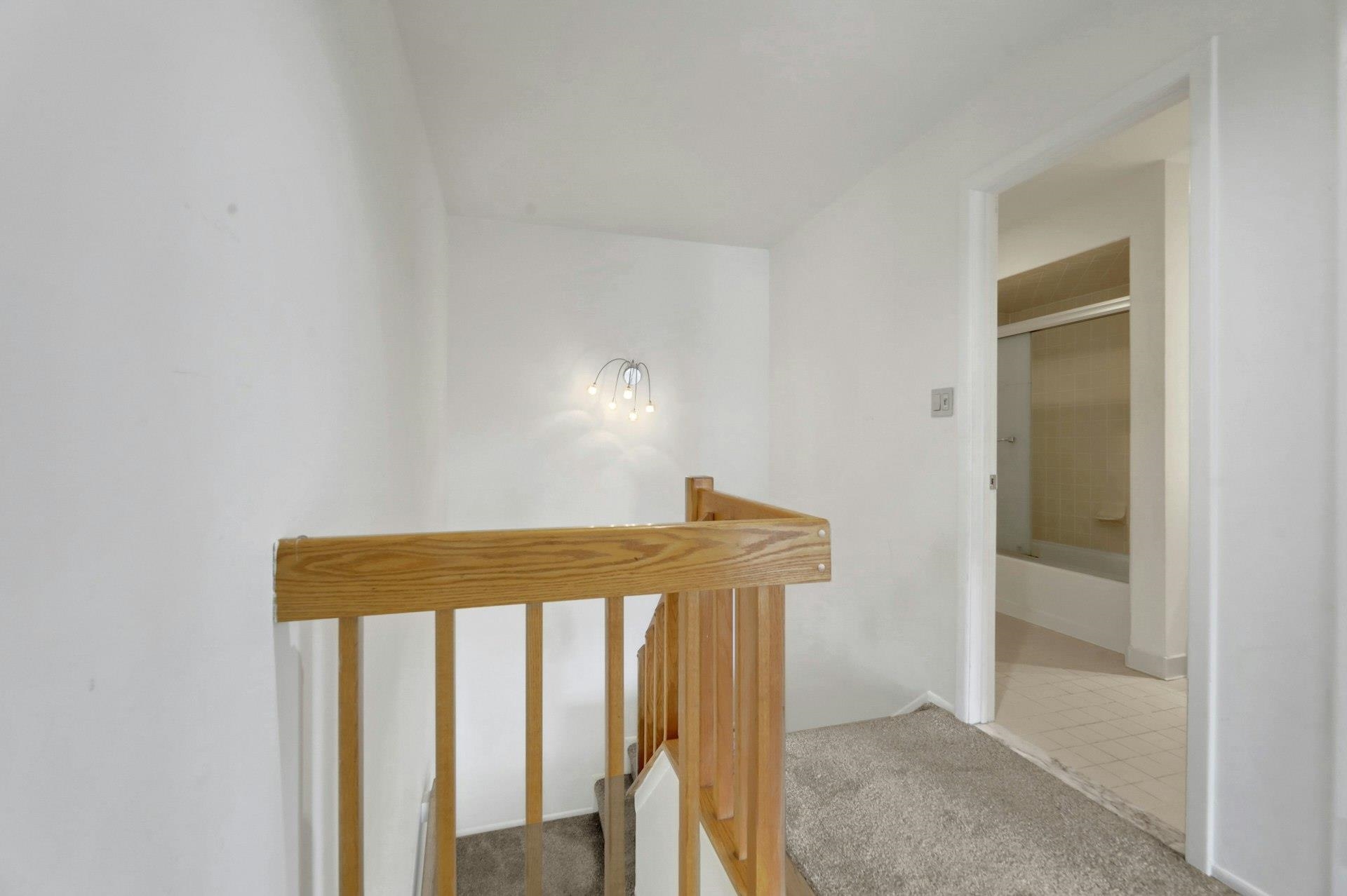 812 Topsail Lane Property Photo 22