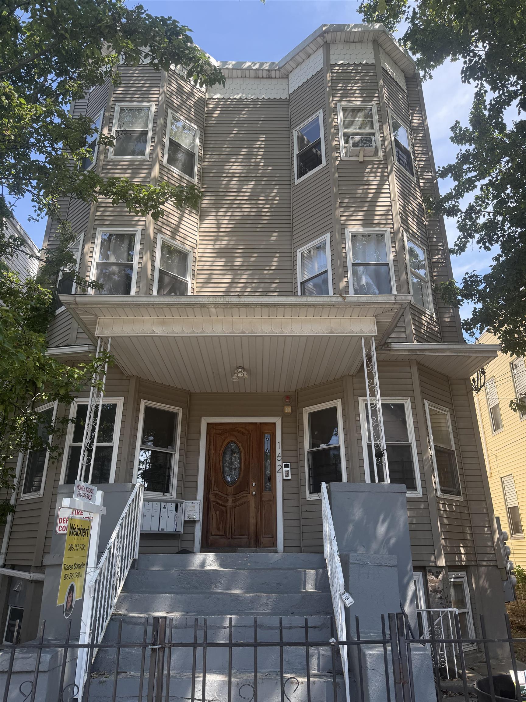 162 CLERK ST 1 Property Photo 1