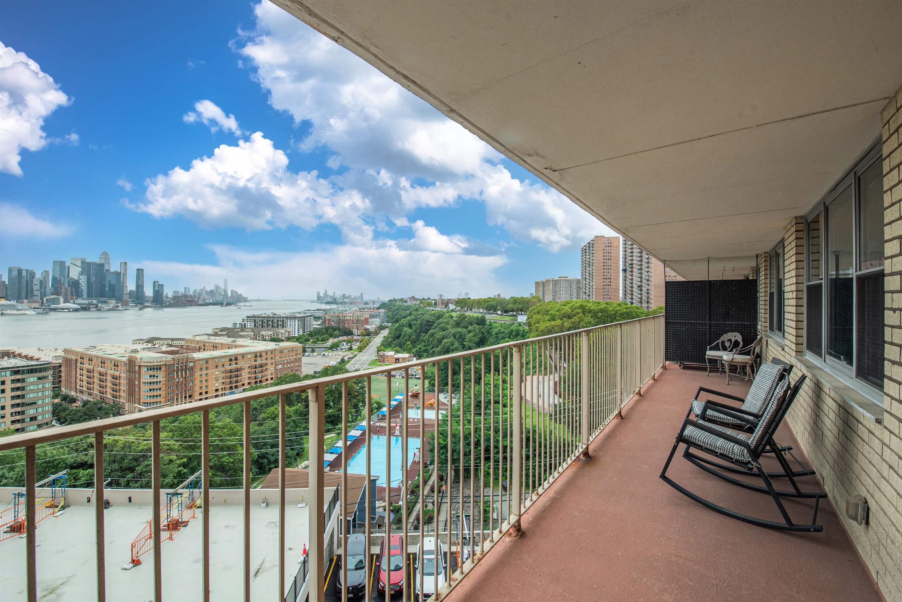 6040 Blvd East 6f Property Photo 19