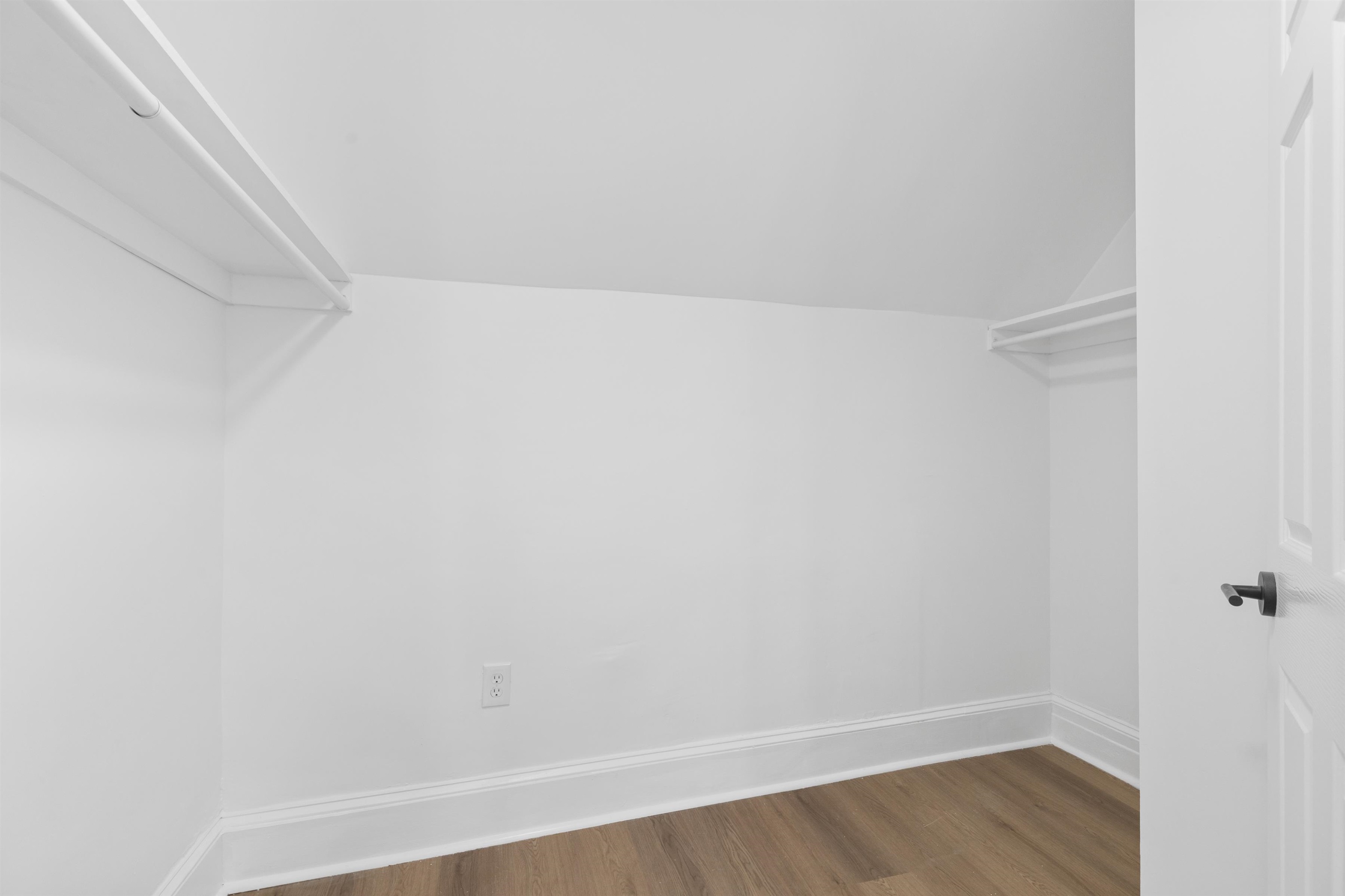 292 Forrest St Property Photo 14