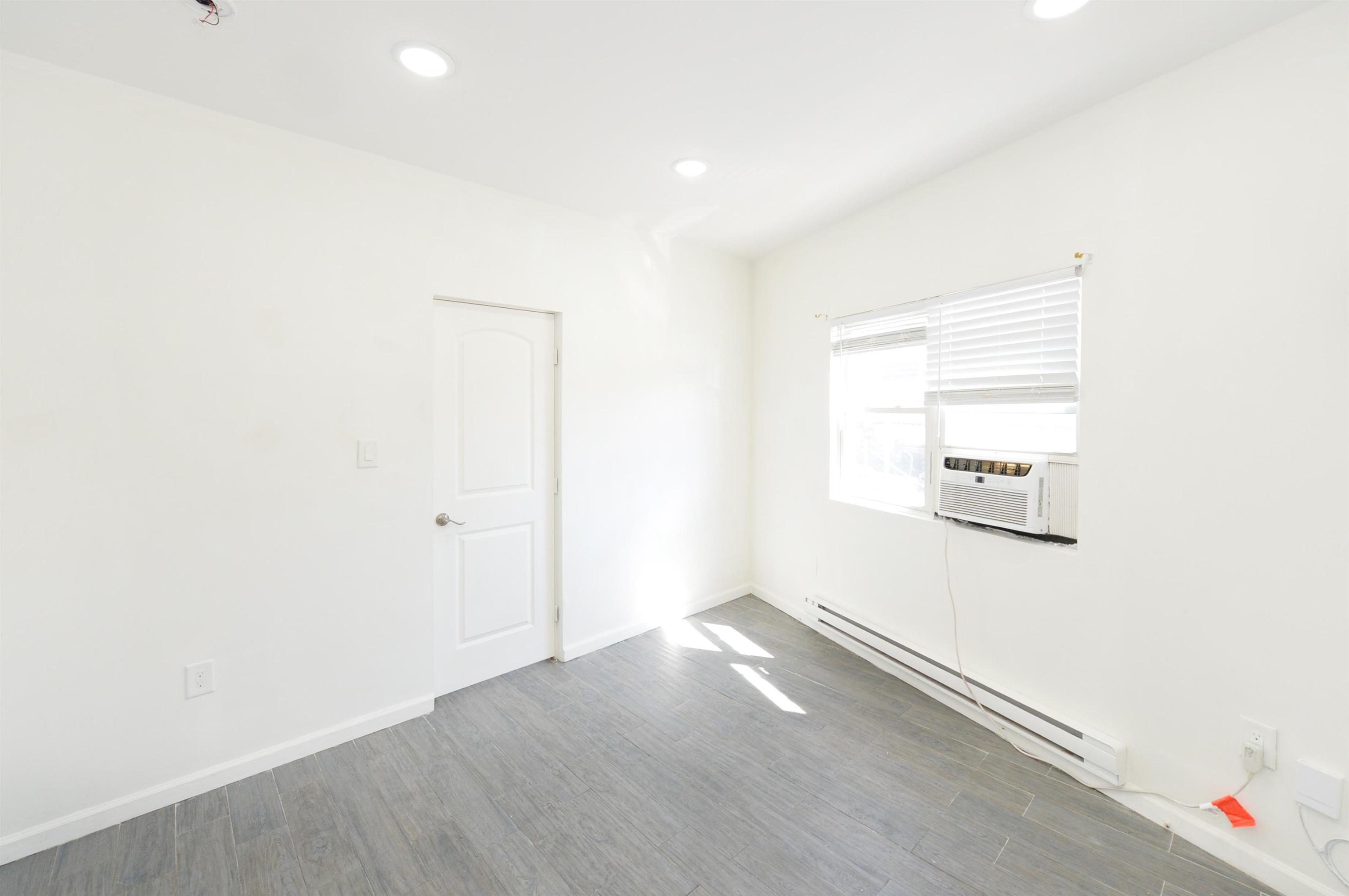 6245 Kennedy Blvd 2f Property Photo 5