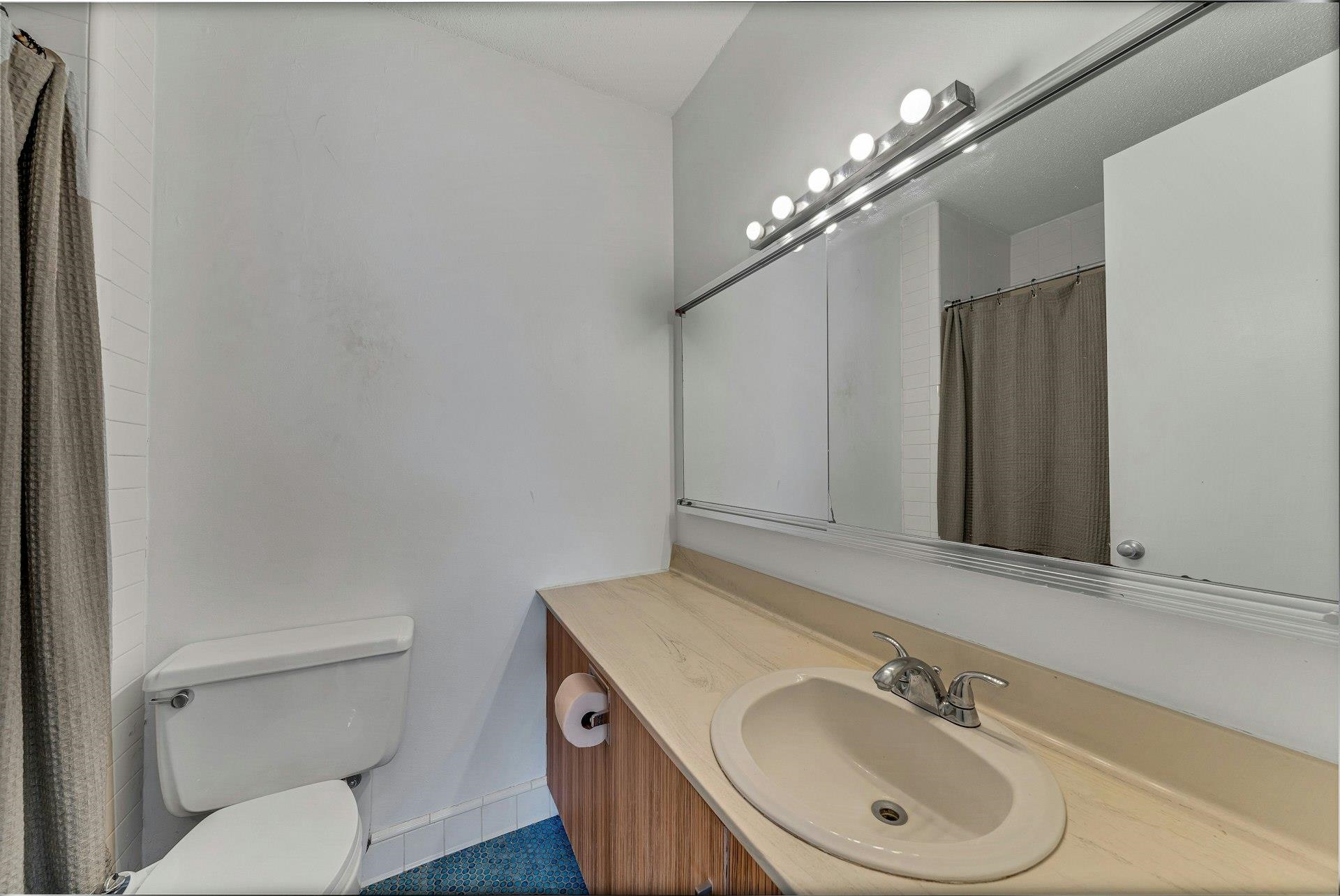 7002 Blvd East #16h Property Photo 7