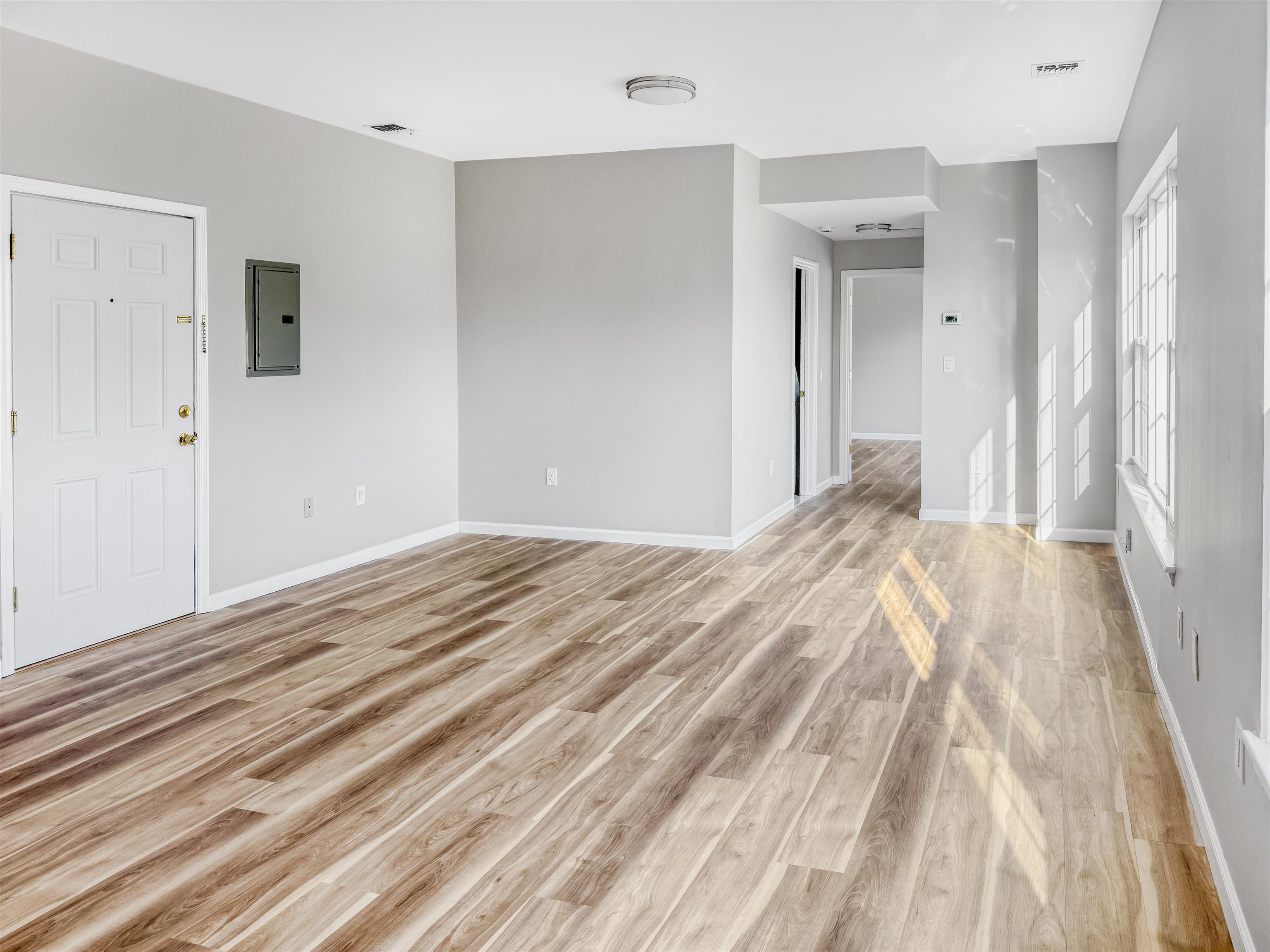 729-731 Broadway 3 Property Photo 2