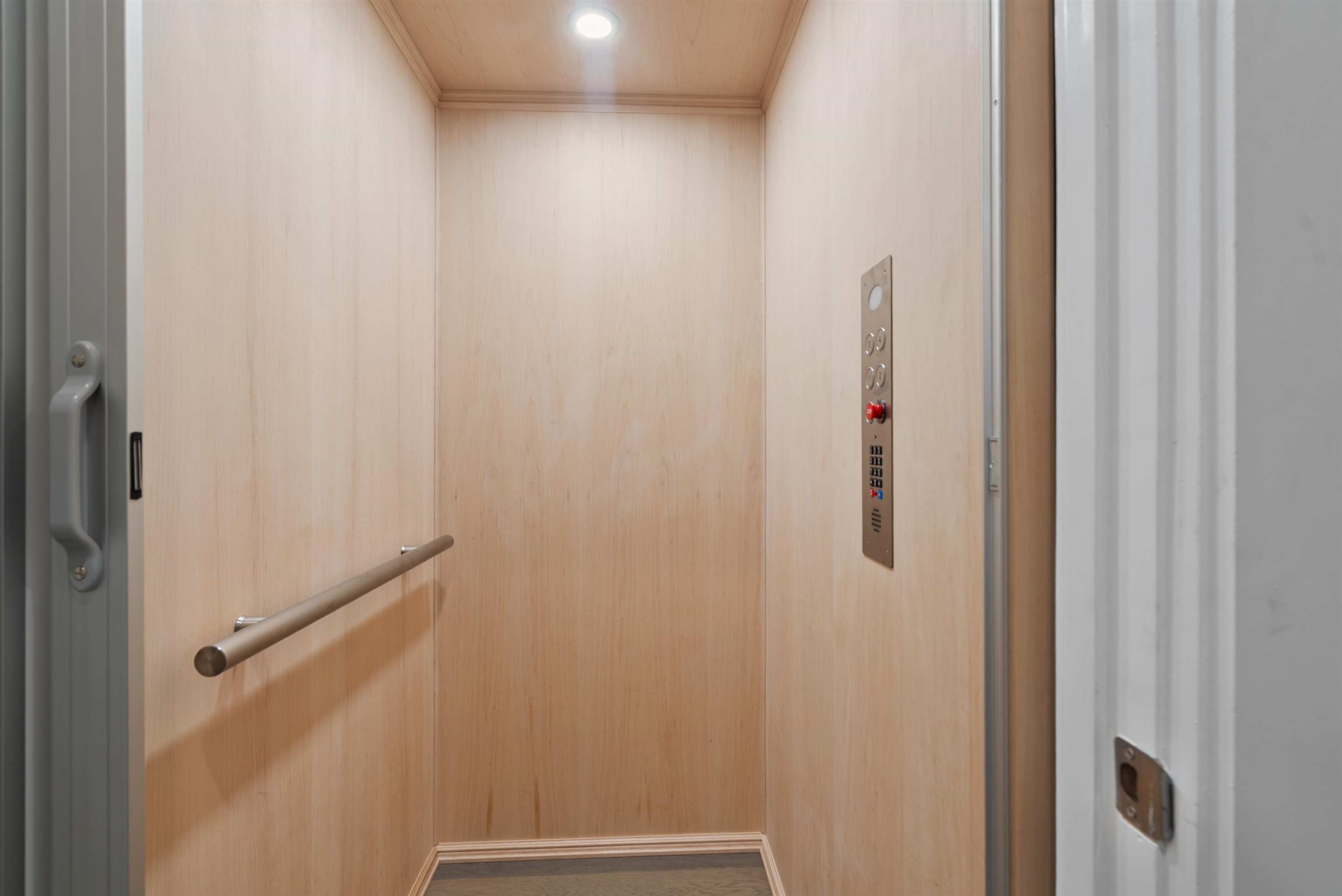 367 Park Ave Property Photo 40