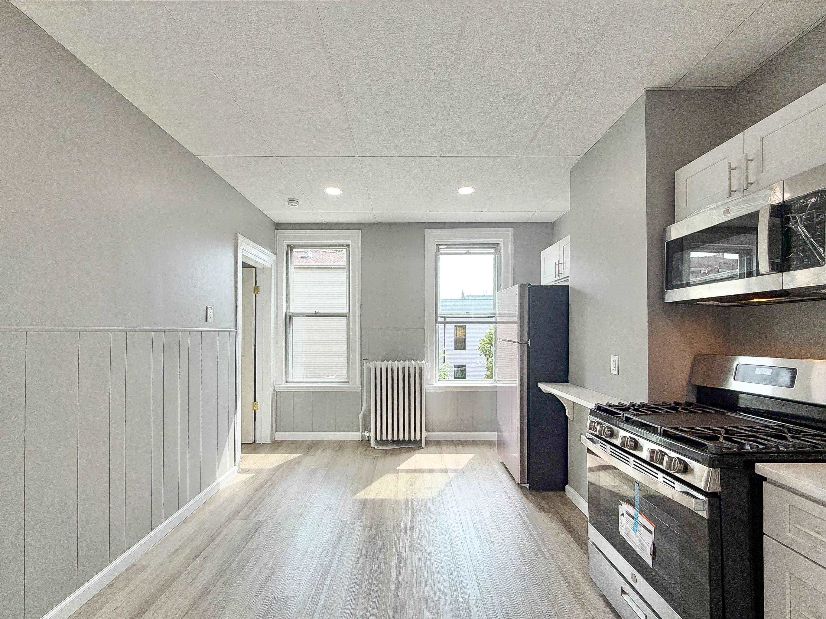 3612 Kennedy Blvd 2 Property Photo 4