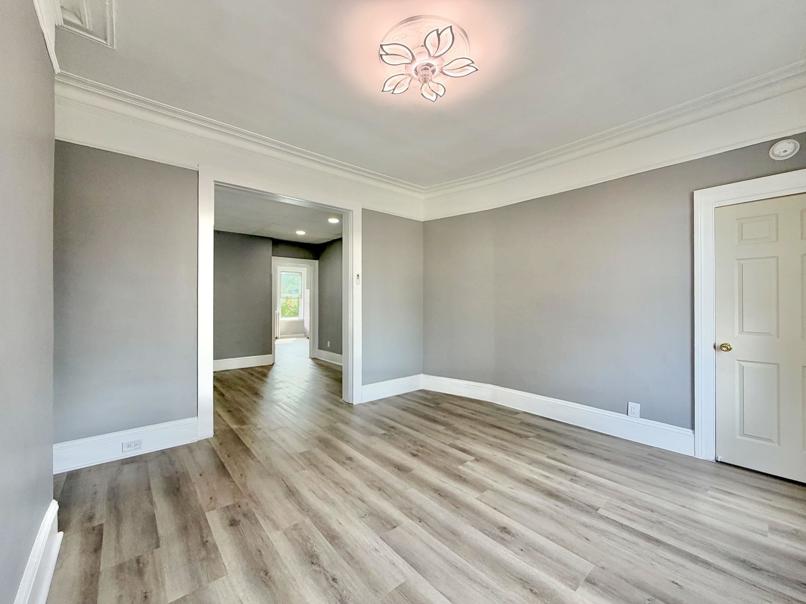 3612 Kennedy Blvd 2 Property Photo 6
