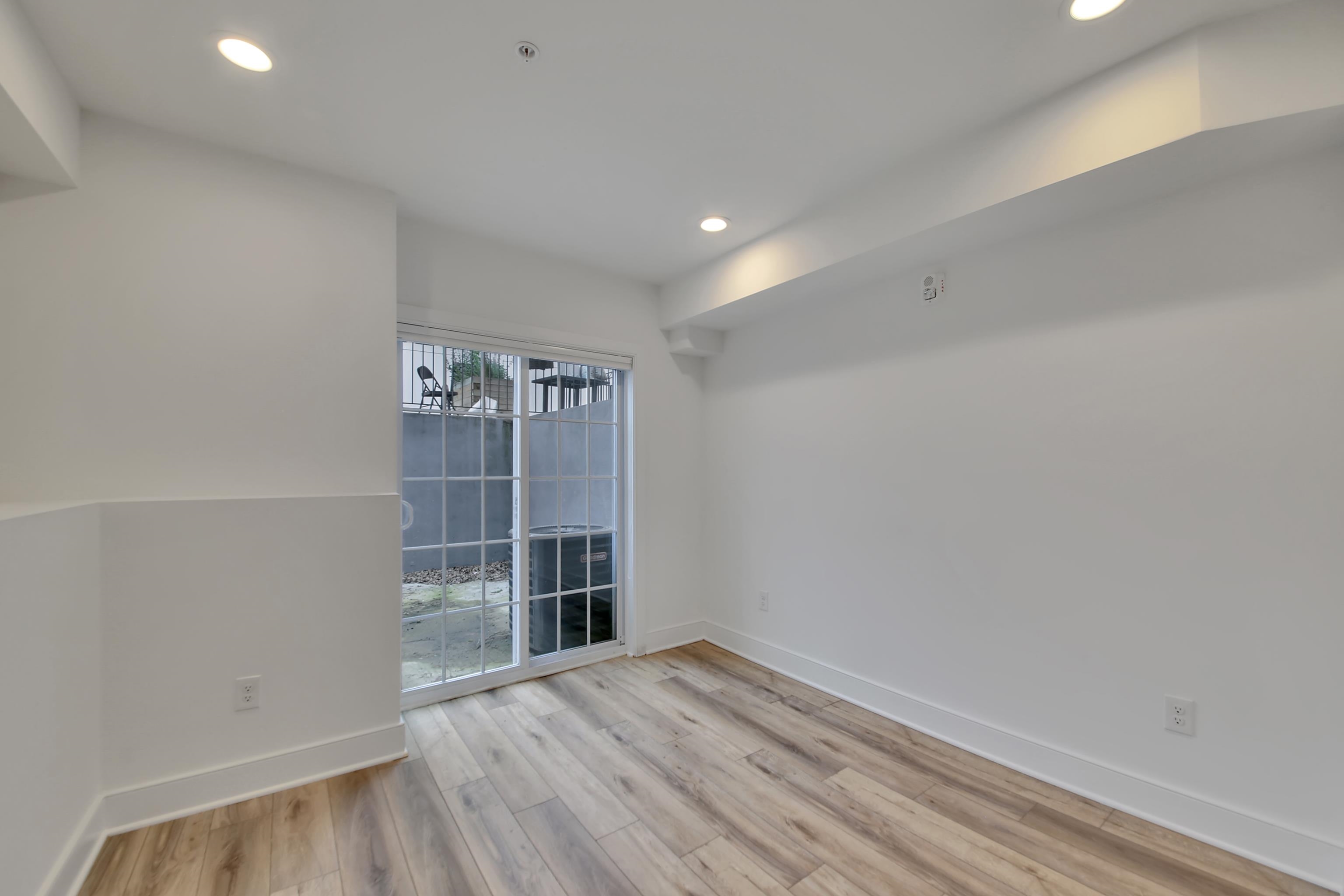 82 Ferry St 1 Property Photo 14