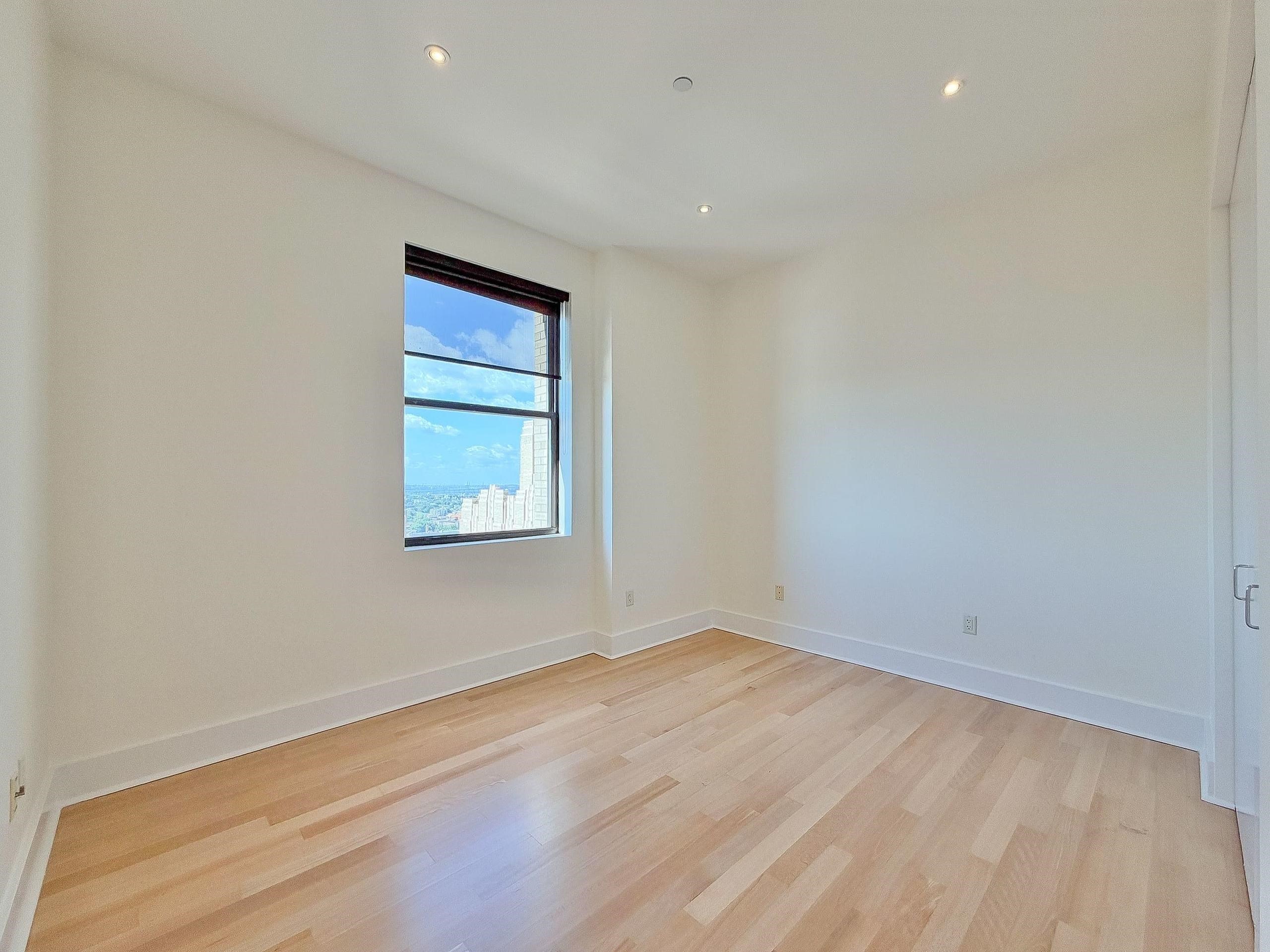 4 Beacon Way 1705 Property Photo 22