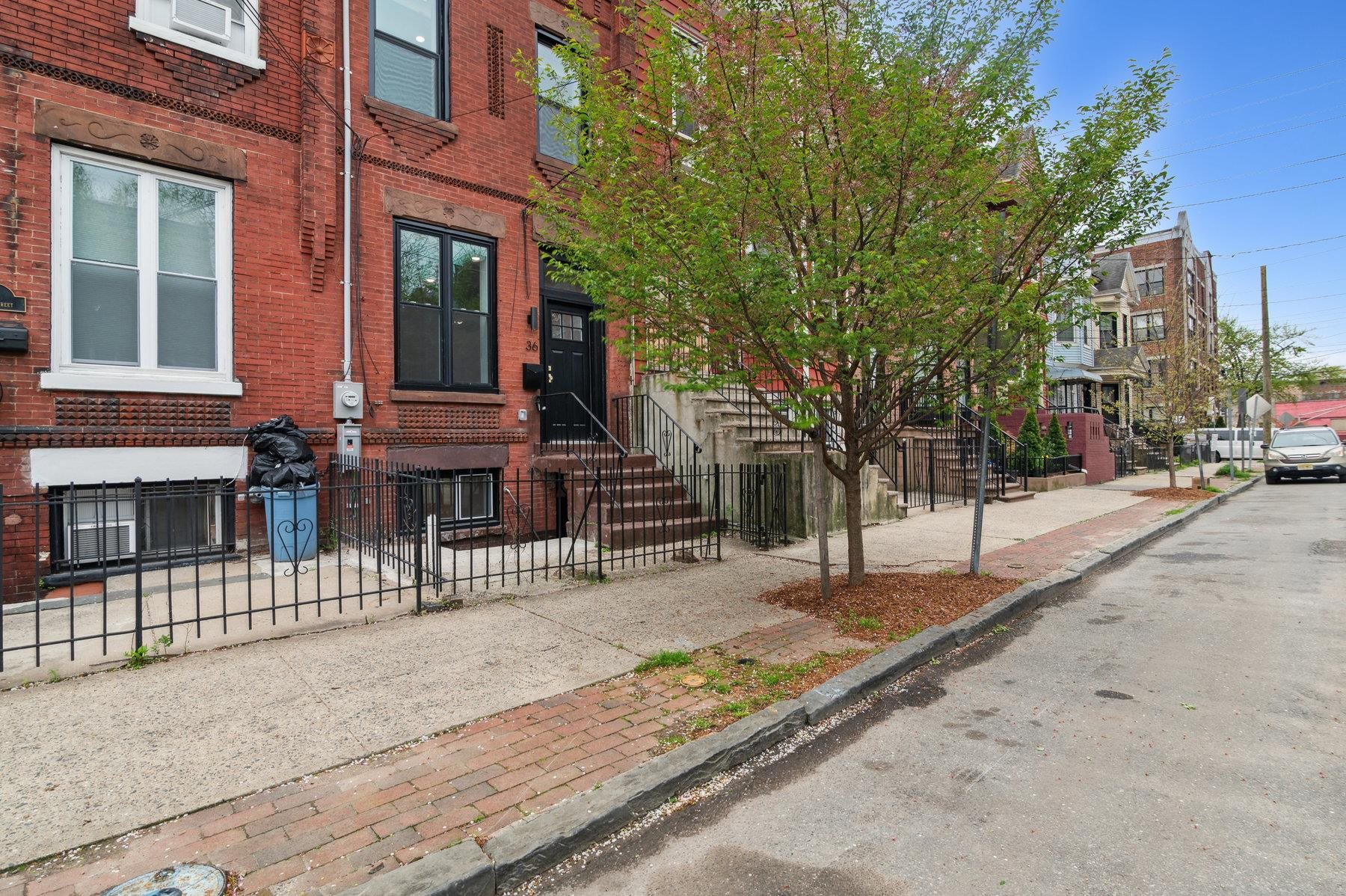 36 Park St 2 Property Photo 15