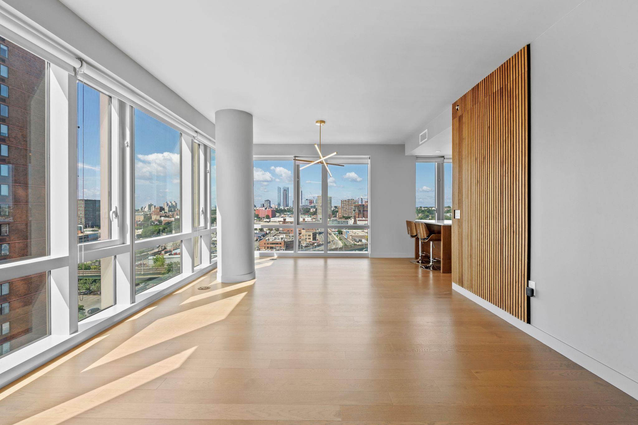 75 PARK LANE SOUTH 1412 Property Photo 1