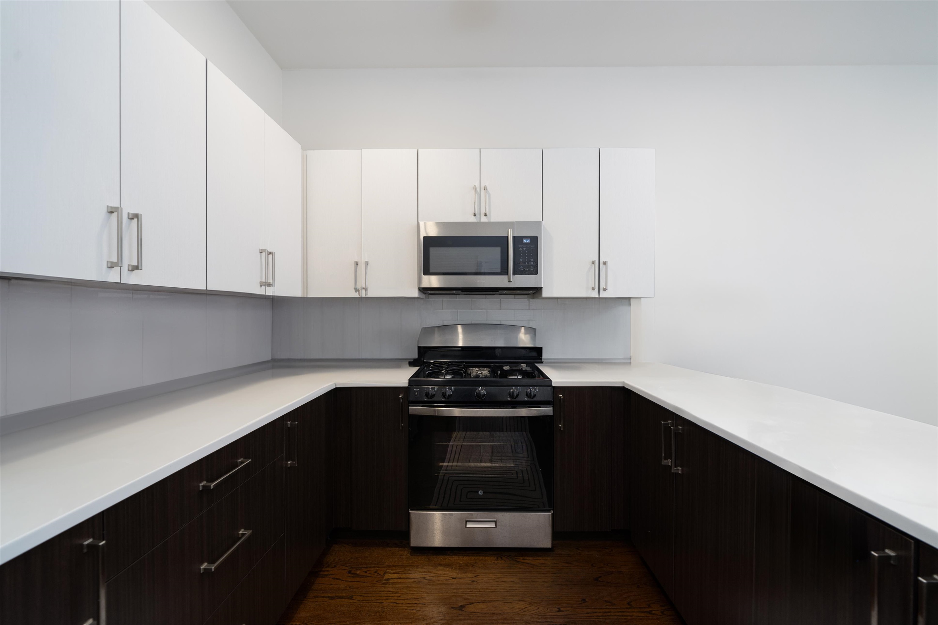 335 CENTRAL AVE 402 Property Photo 1