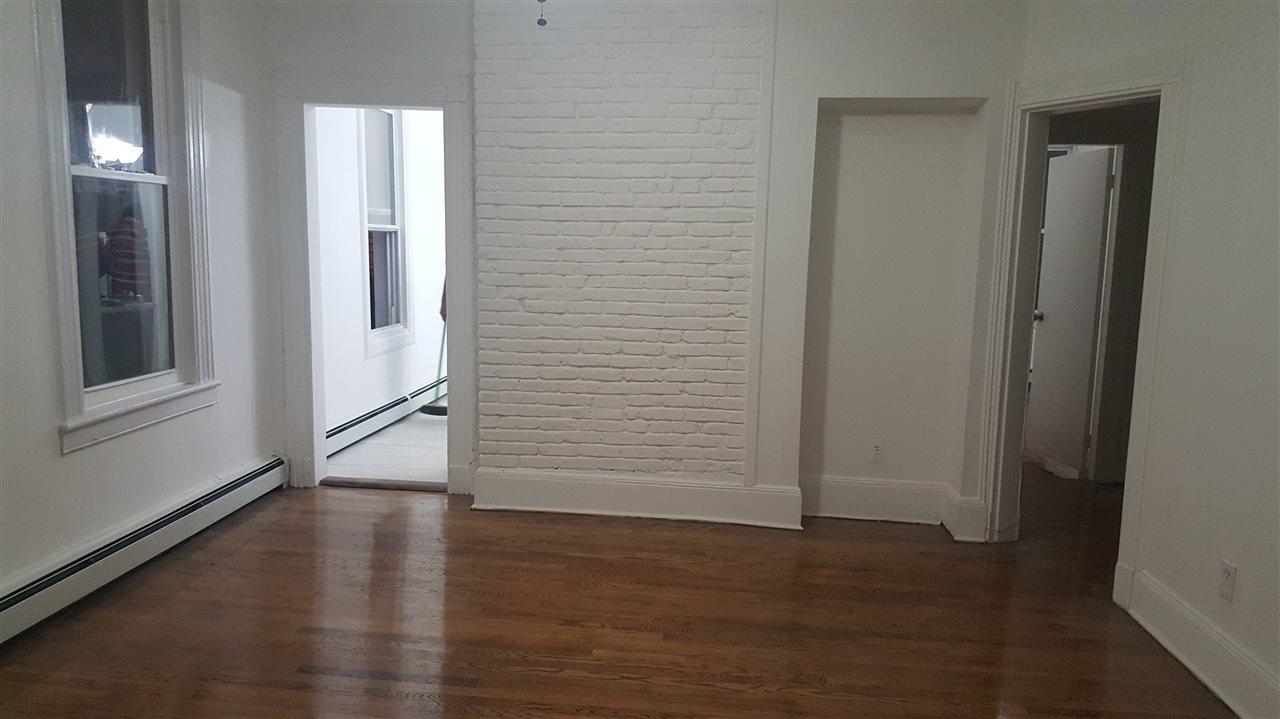 106 Bowers St 3 Property Photo 2