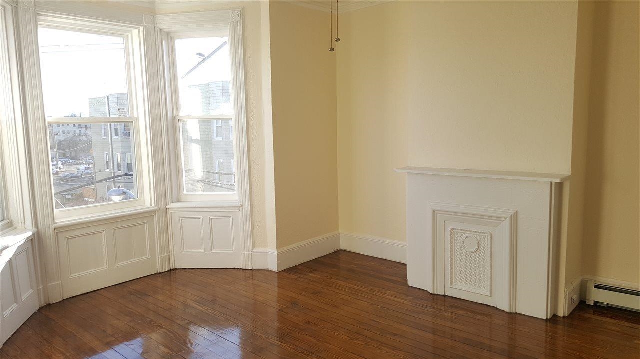 106 Bowers St 3 Property Photo 6