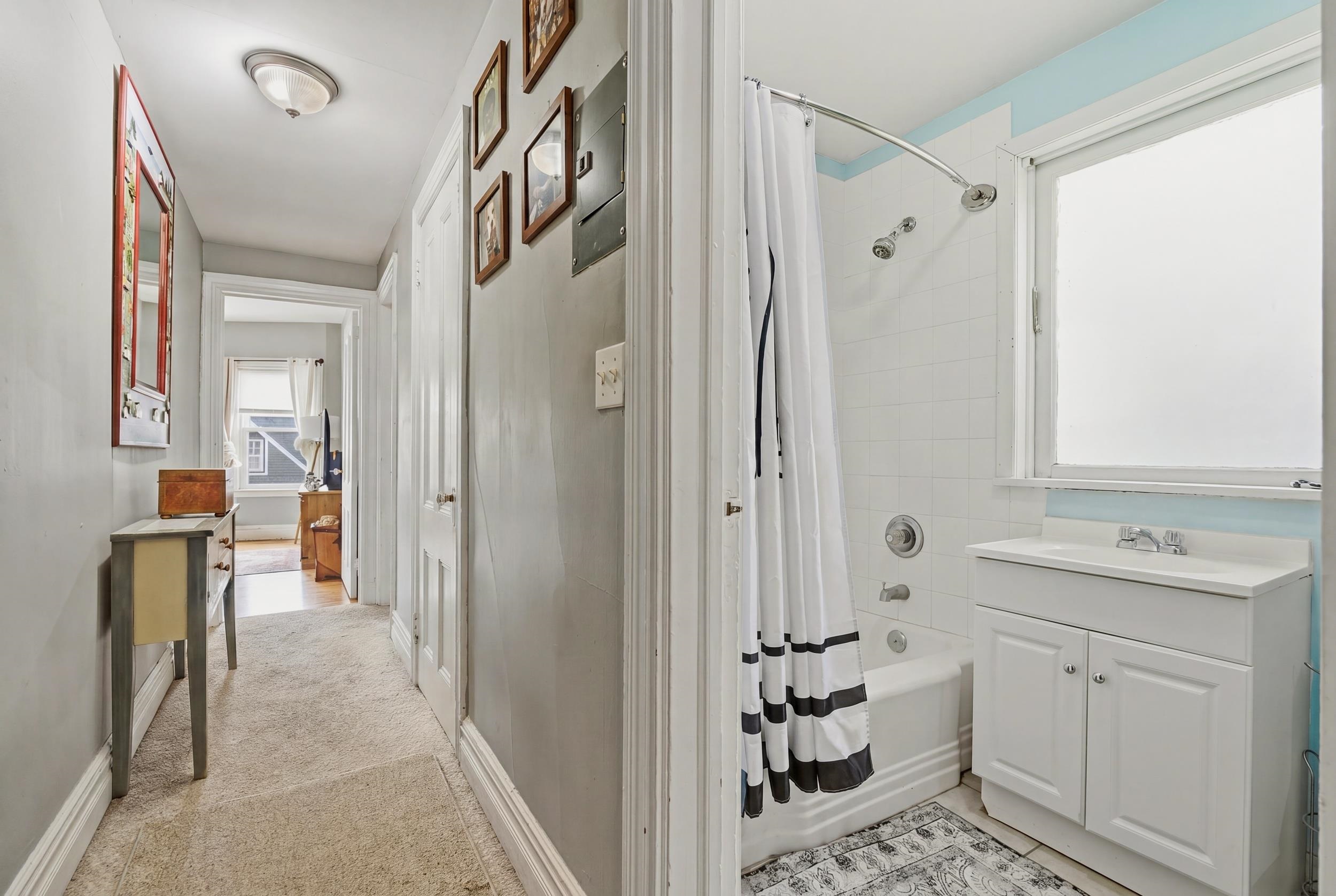 878-880 Broadway Property Photo 11