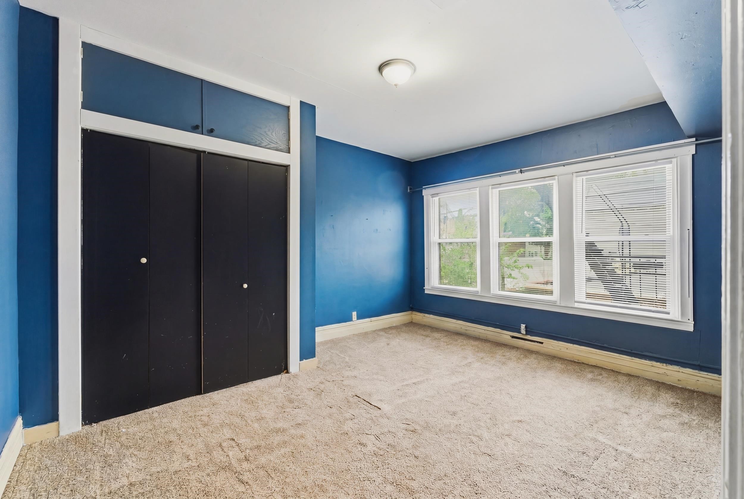 878-880 Broadway Property Photo 33