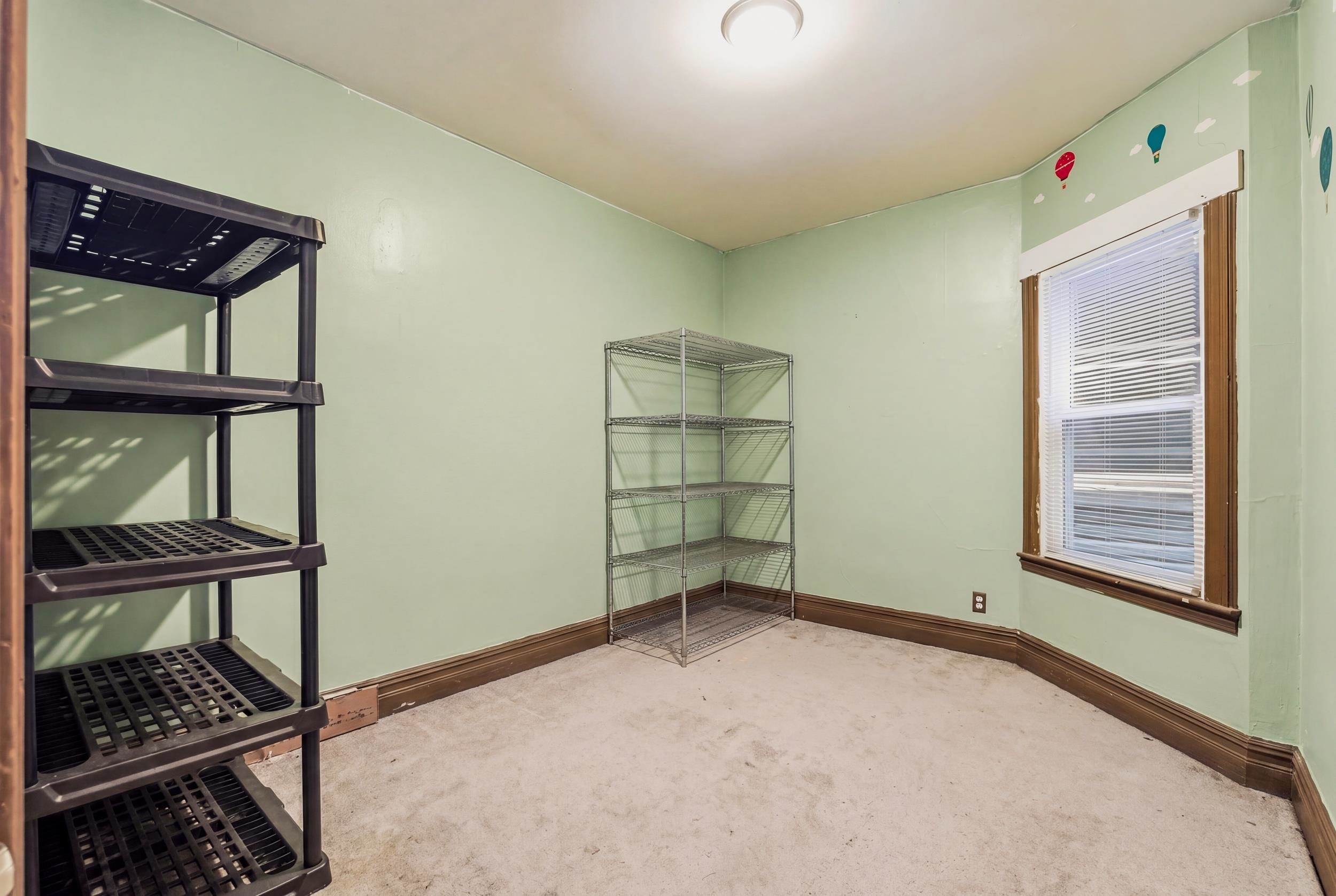 878-880 Broadway Property Photo 35