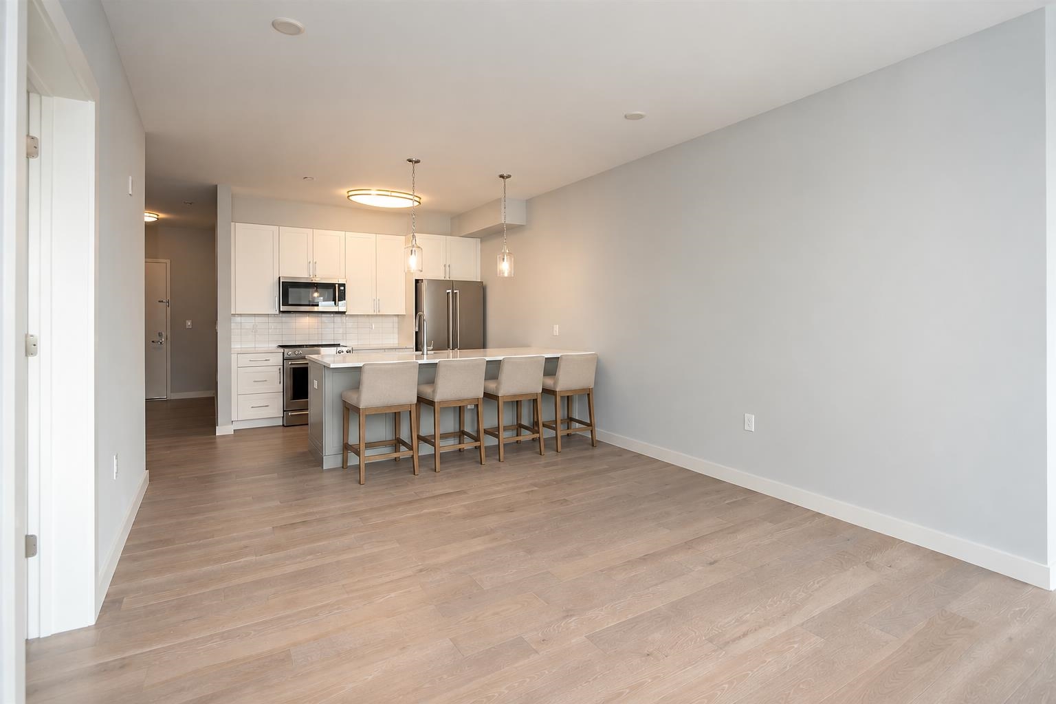 461 Newark Ave 4d Property Photo 8