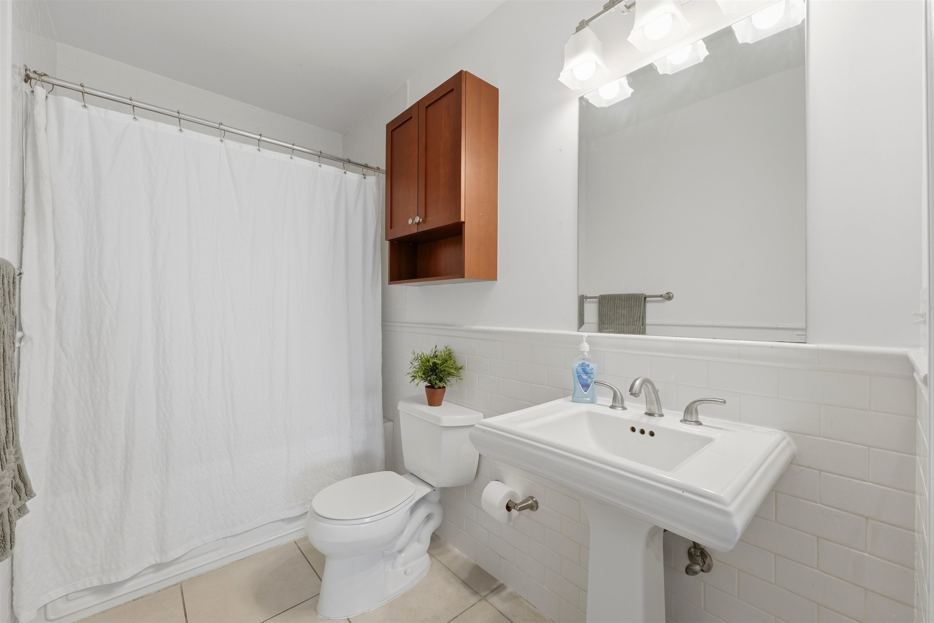 203-207 Hackensack Plank Rd 5b Property Photo 9