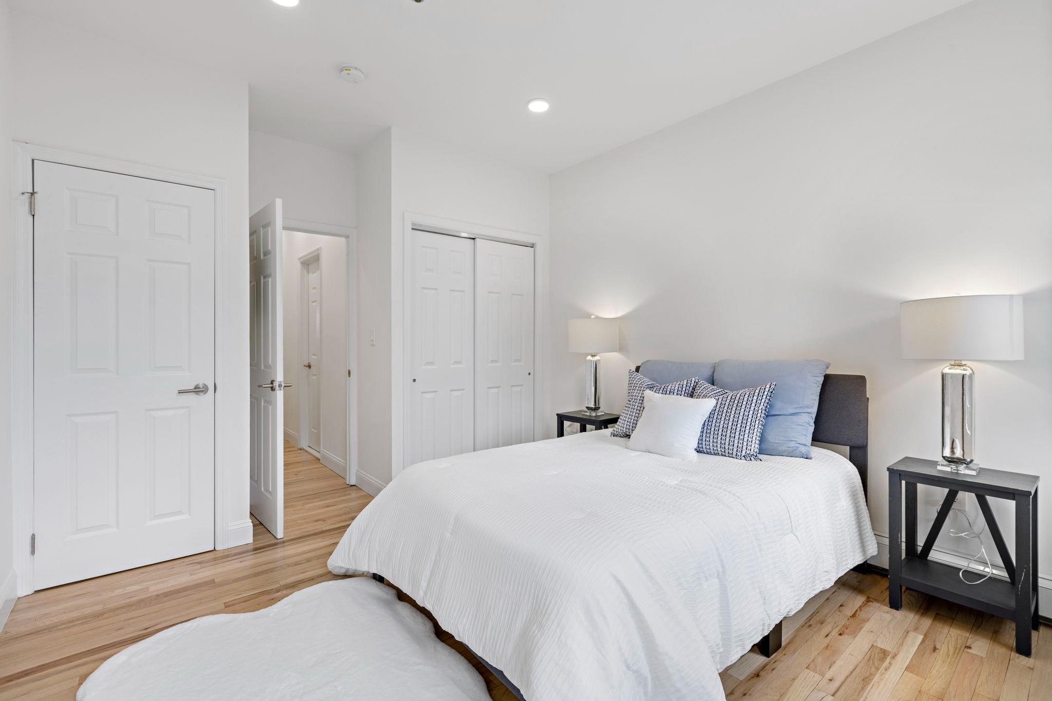 110 Washington St 4n (#6) Property Photo 11