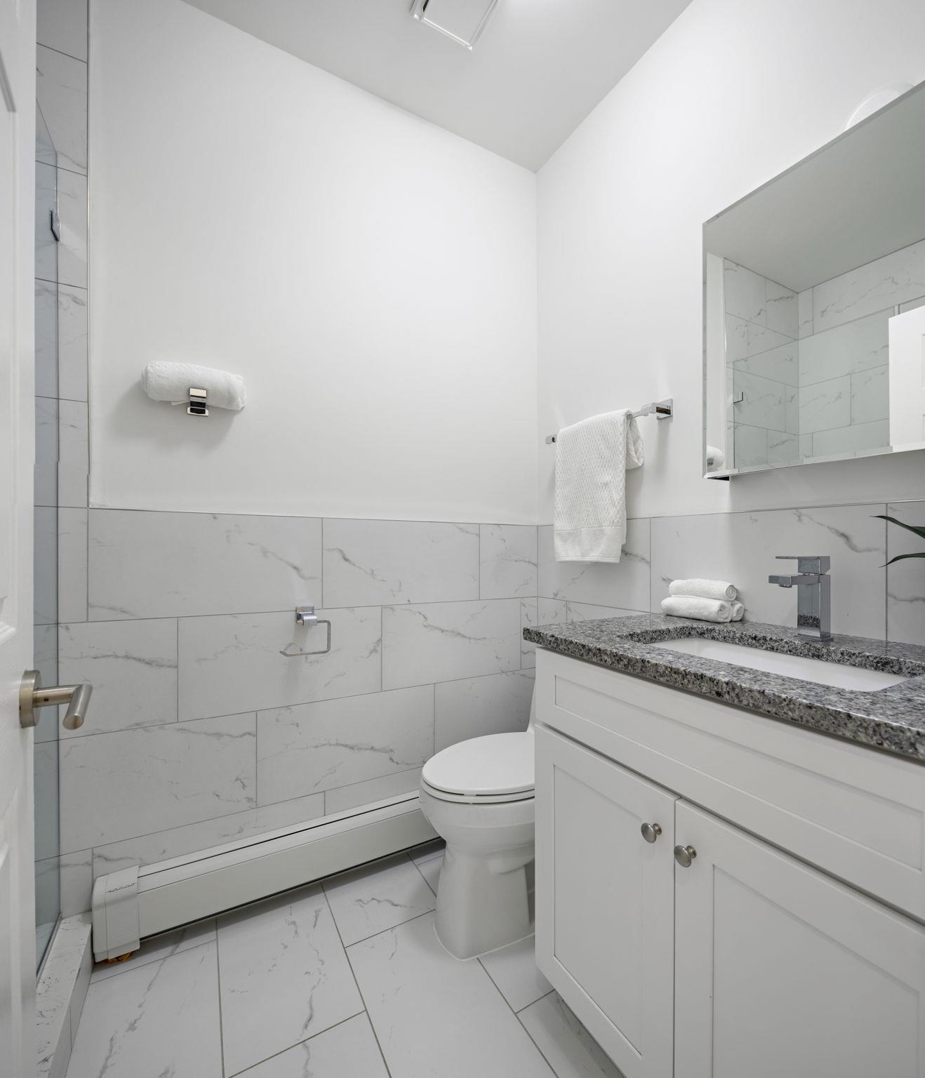 110 Washington St 4n (#6) Property Photo 16