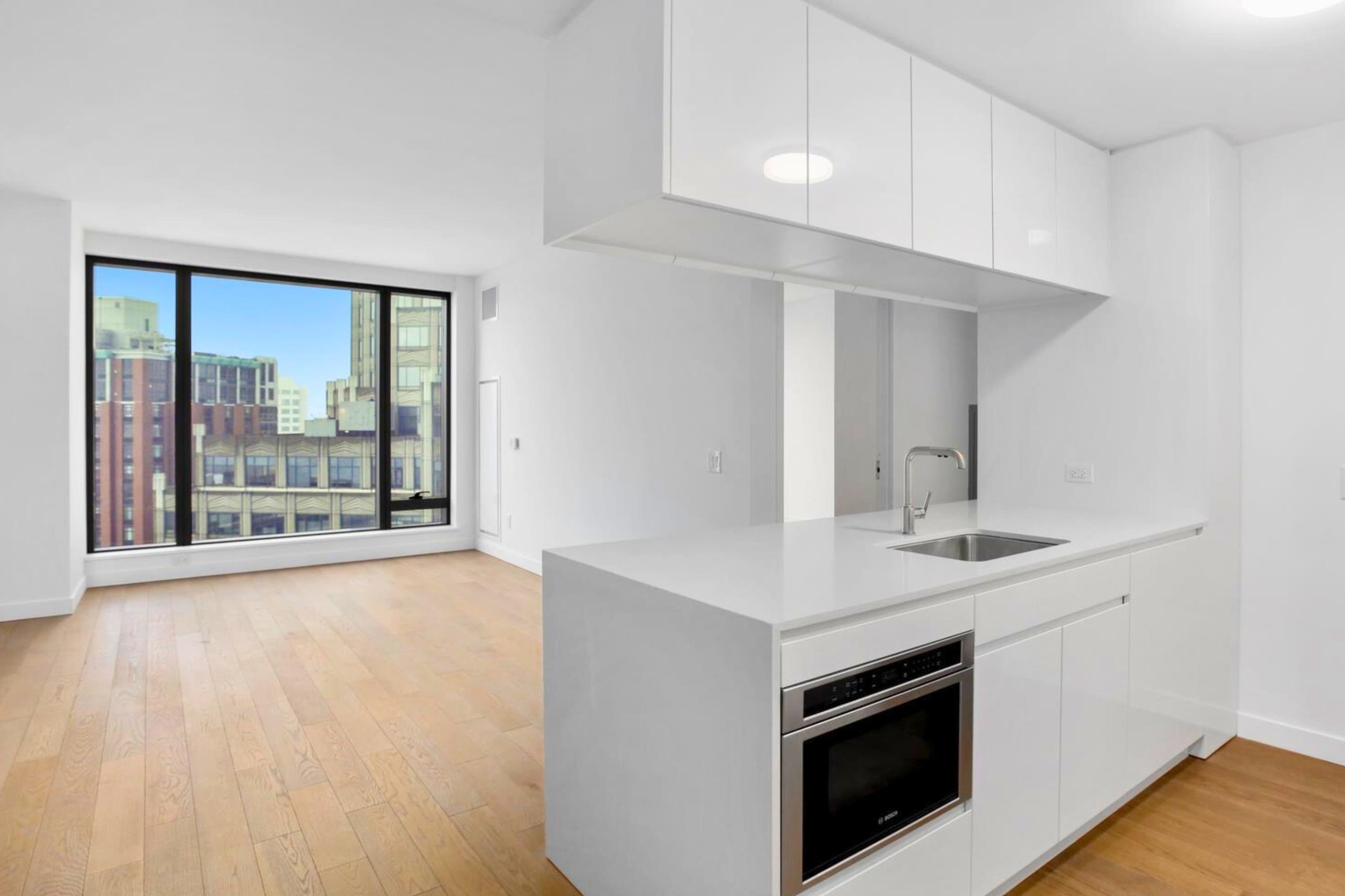 99 HUDSON ST 1107 Property Photo 1