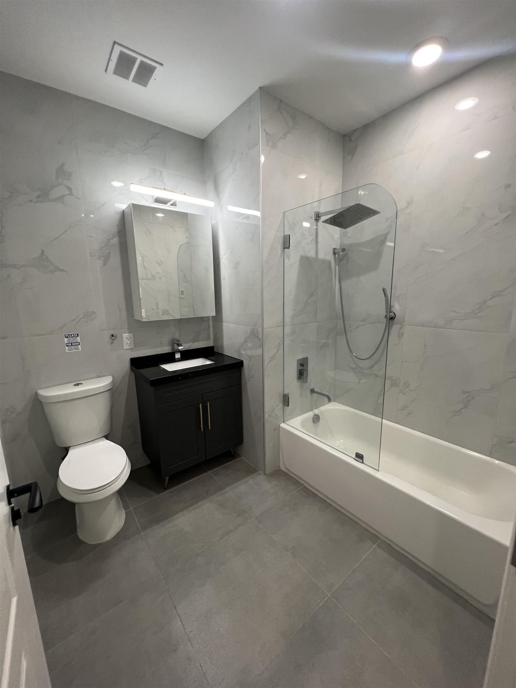 211 Baldwin Ave 207 Property Photo 14
